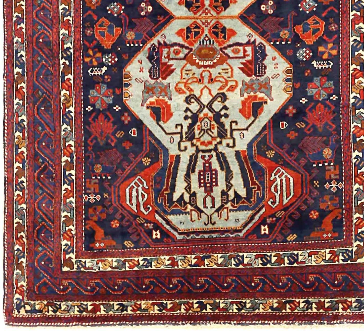 Russisch Russisch Kleiner Teppich CIRCA 1910 - Wolle Elfenbein Marineblau Rot 72542 im Zustand „Hervorragend“ im Angebot in Dallas, TX