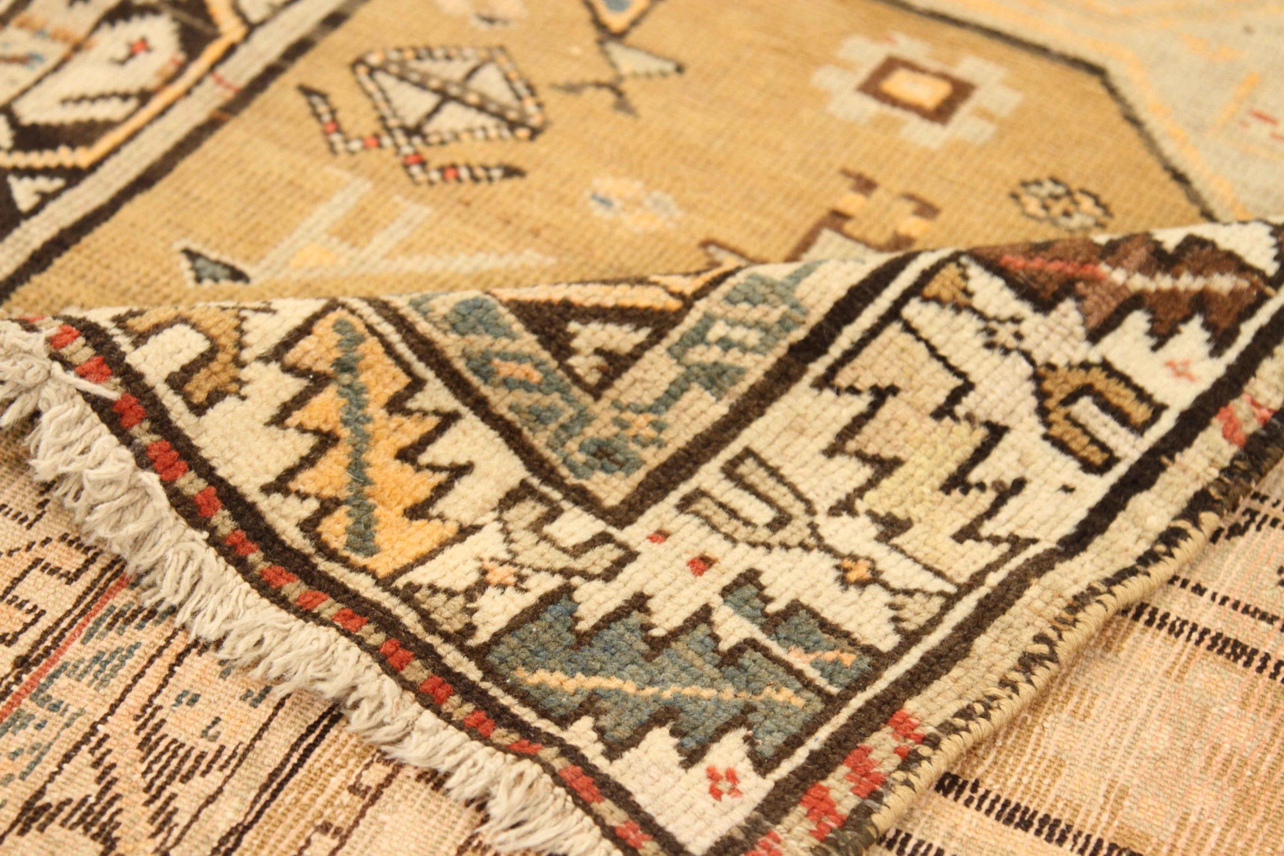 Russian Russian Small Rug Circa 1910 - Wool Ivory Red Yellow 71156 In Excellent Condition For Sale In Dallas, TX