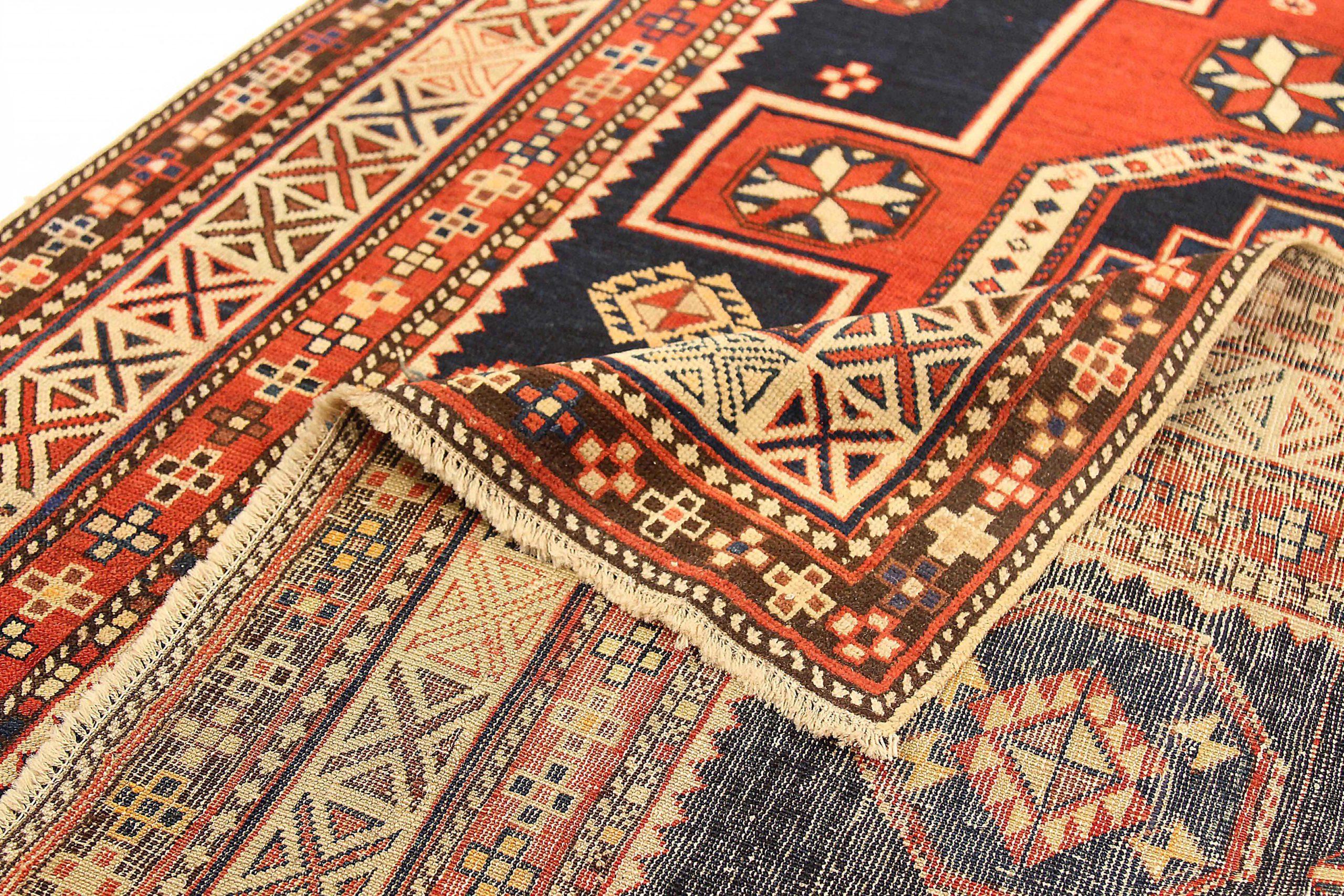 Russischer Shirvan-Teppich Circa 1940 - Wolle Schwarz Elfenbein Rot 72873 (20. Jahrhundert) im Angebot