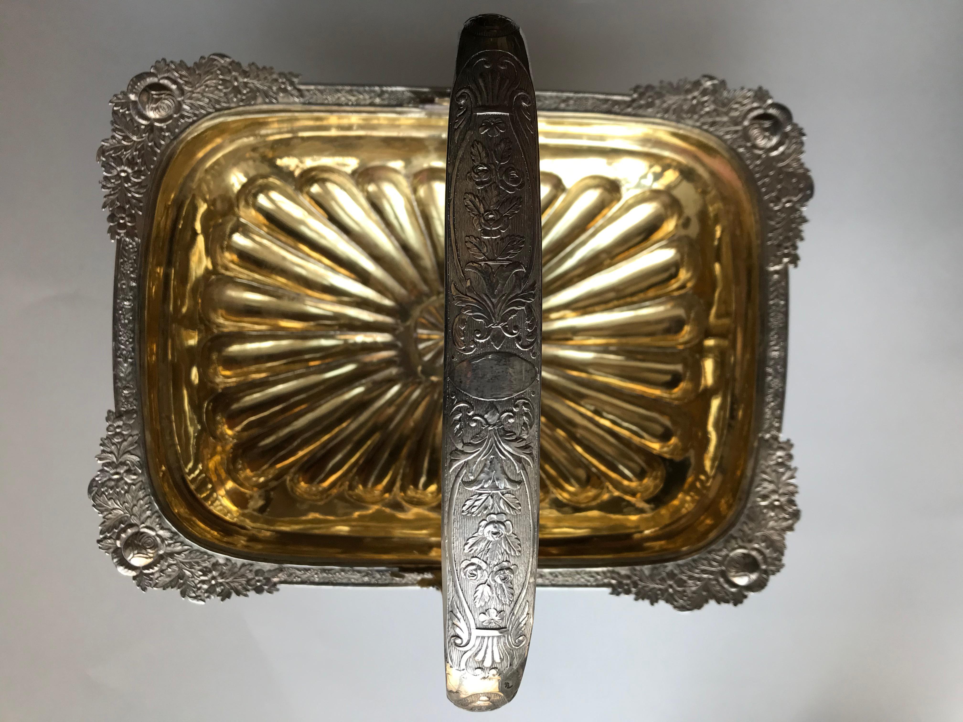 Large Russian Imperial-era Silver Nicholas I Basket, St. Petersburg, 1830 2