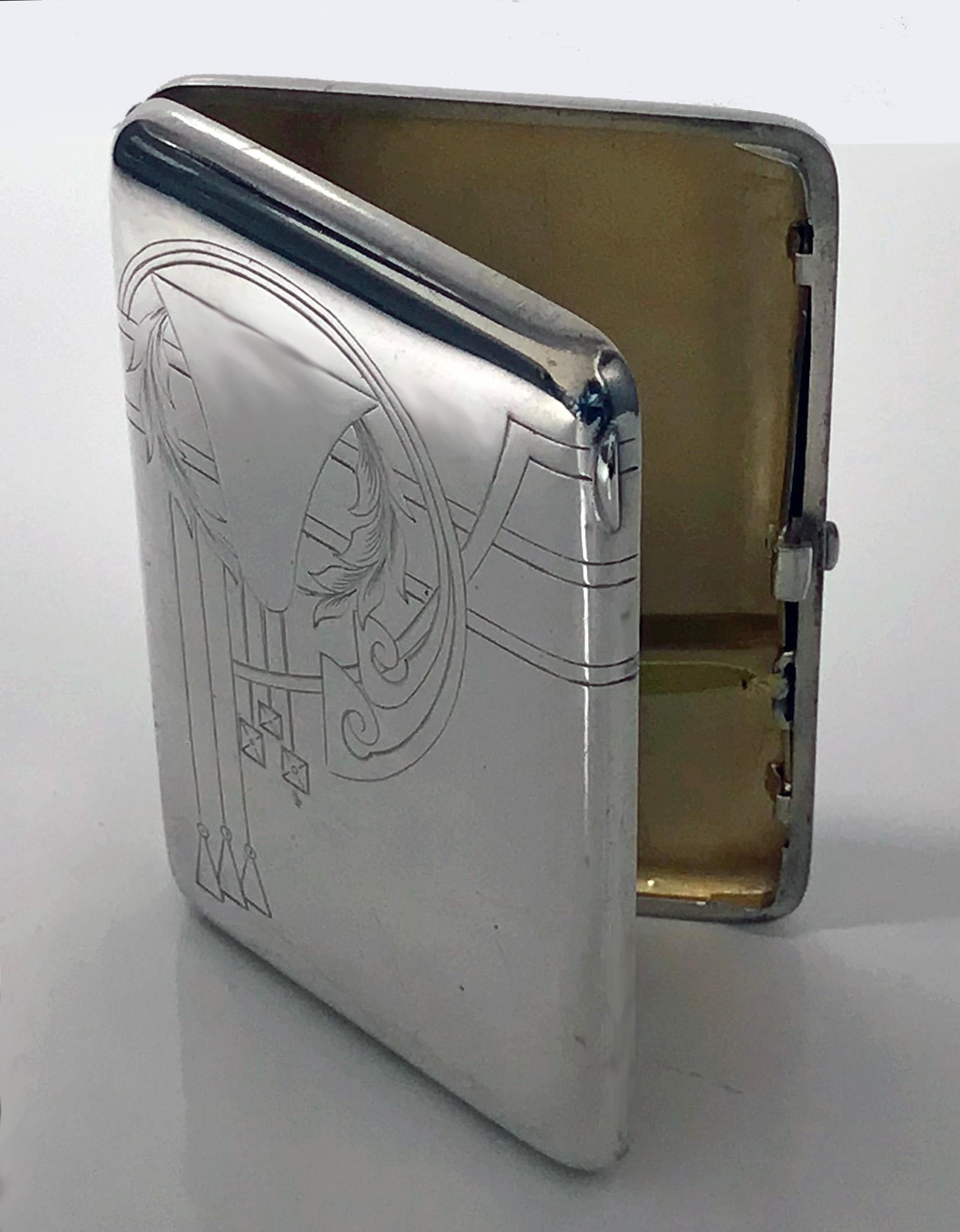 Russian Silver Cigarette Case, 1908-1926, Feodosii Ivanovich Pekin, Moscow In Good Condition In Toronto, Ontario