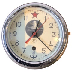 Horloge russe en aigue-marine