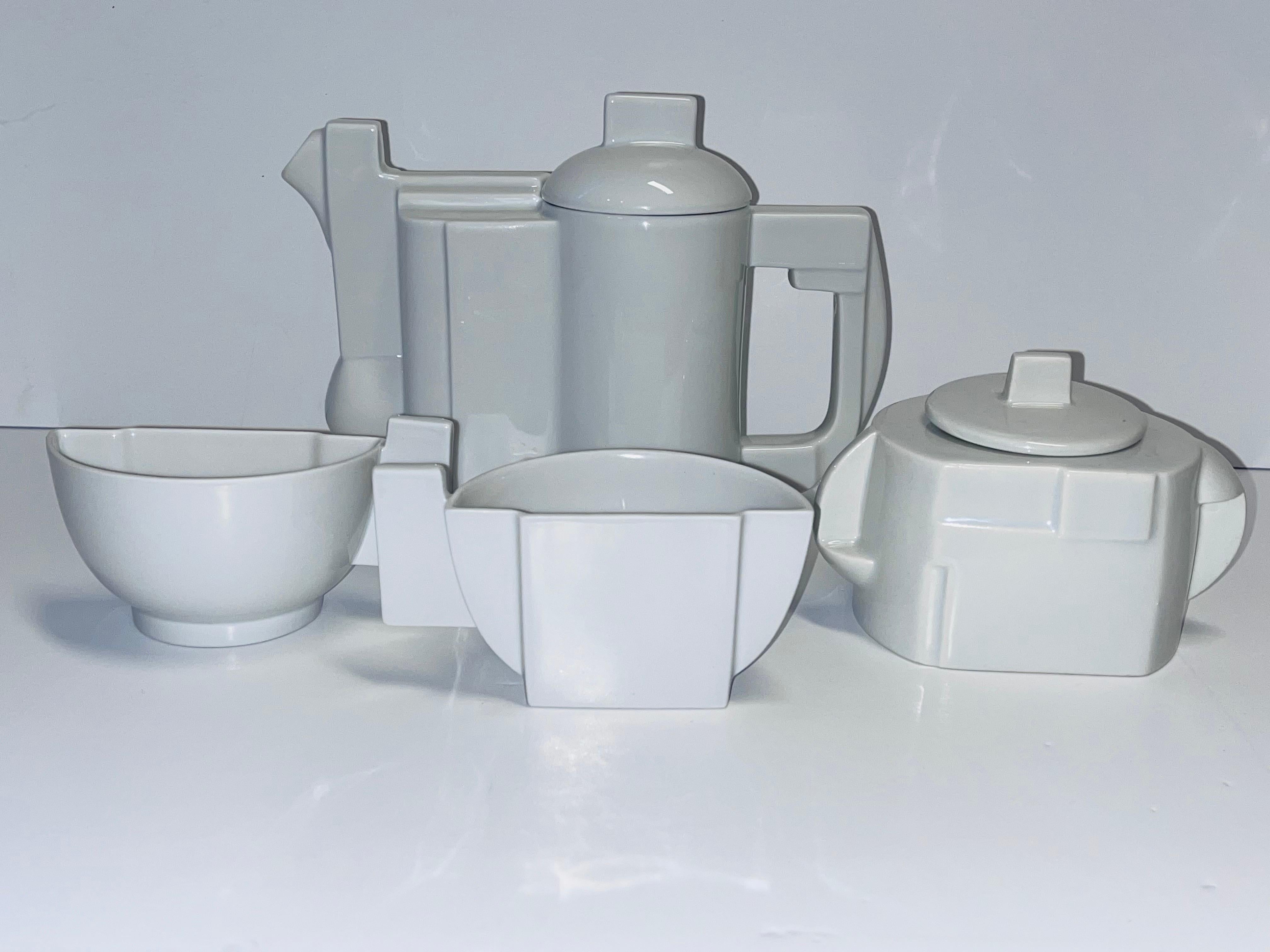 Russian Suprematist Kazimir Malevich Style White Porcelain Tea Service for Two In Good Condition For Sale In Atlanta, GA