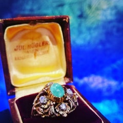 Russian Vintage Ring, circa 1820, with Diamonds and Emerald