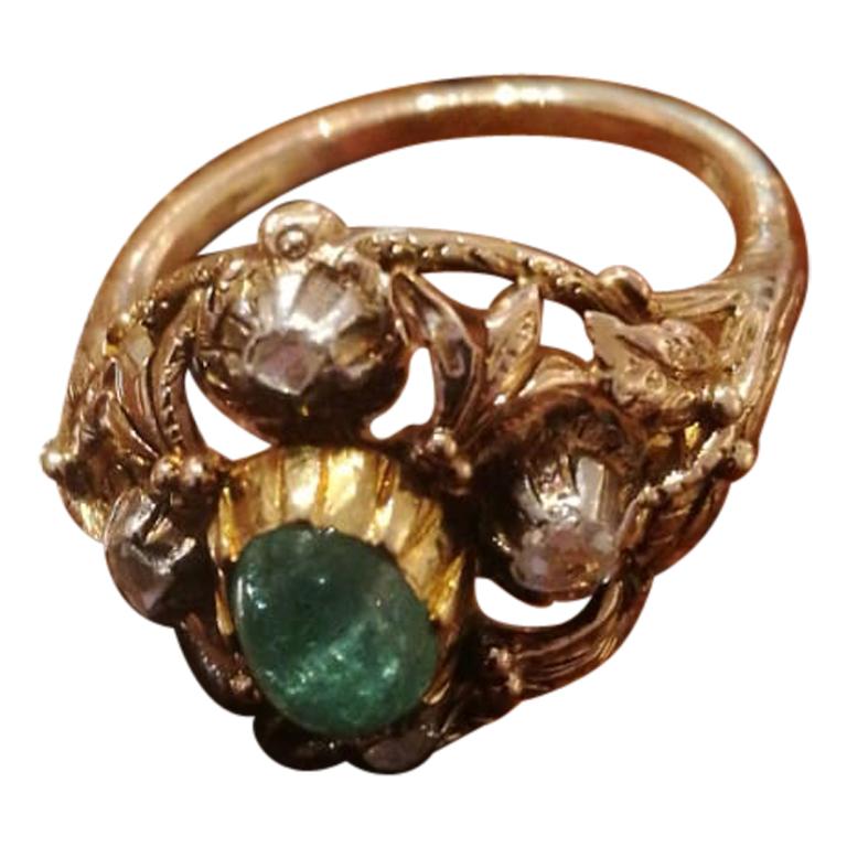 Russian Vintage Ring, circa 1820, with Diamonds and Emerald For Sale