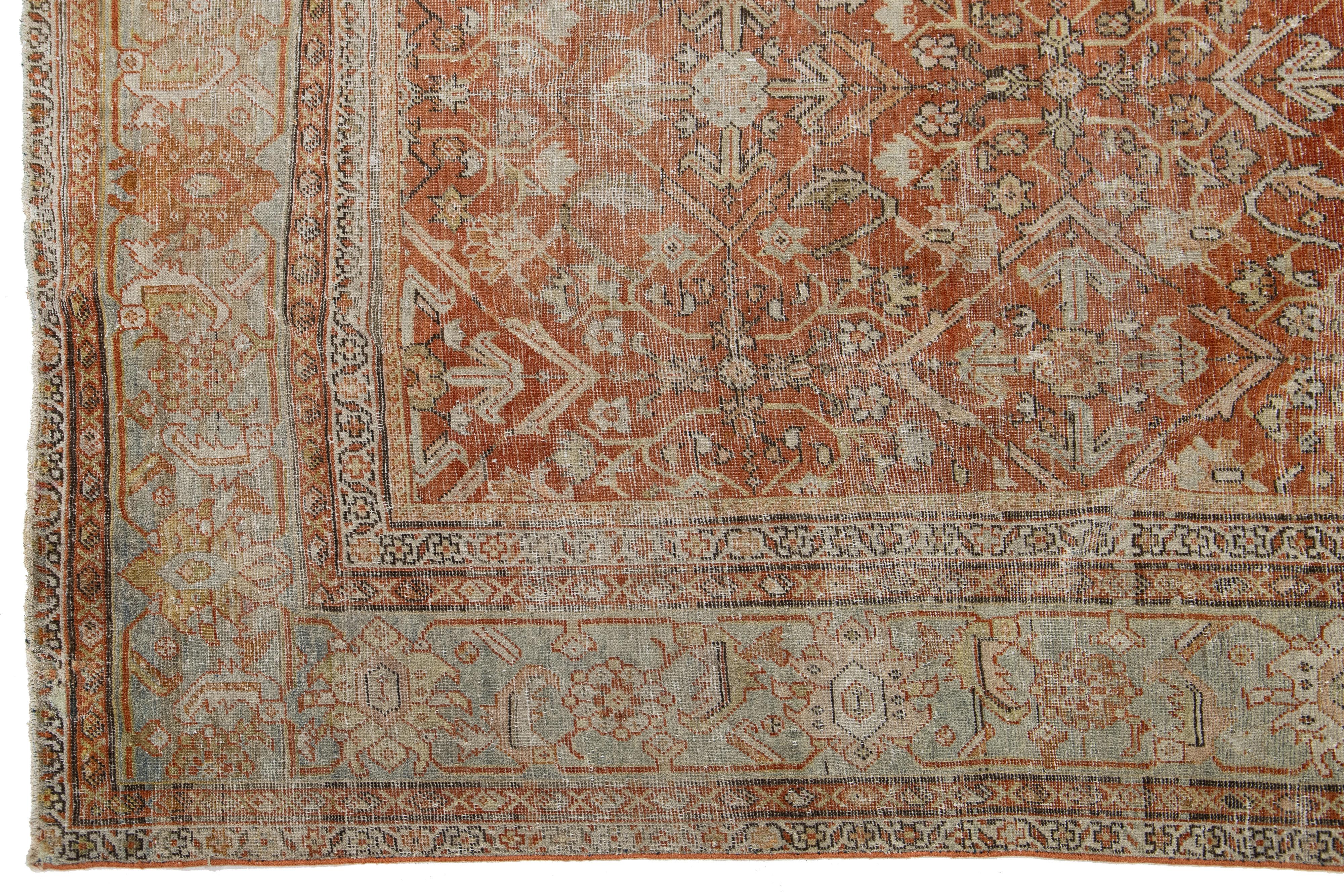 Rust Antiker persischer Mahal-Wollteppich in Zimmergröße mit Allover-Design im Angebot 1