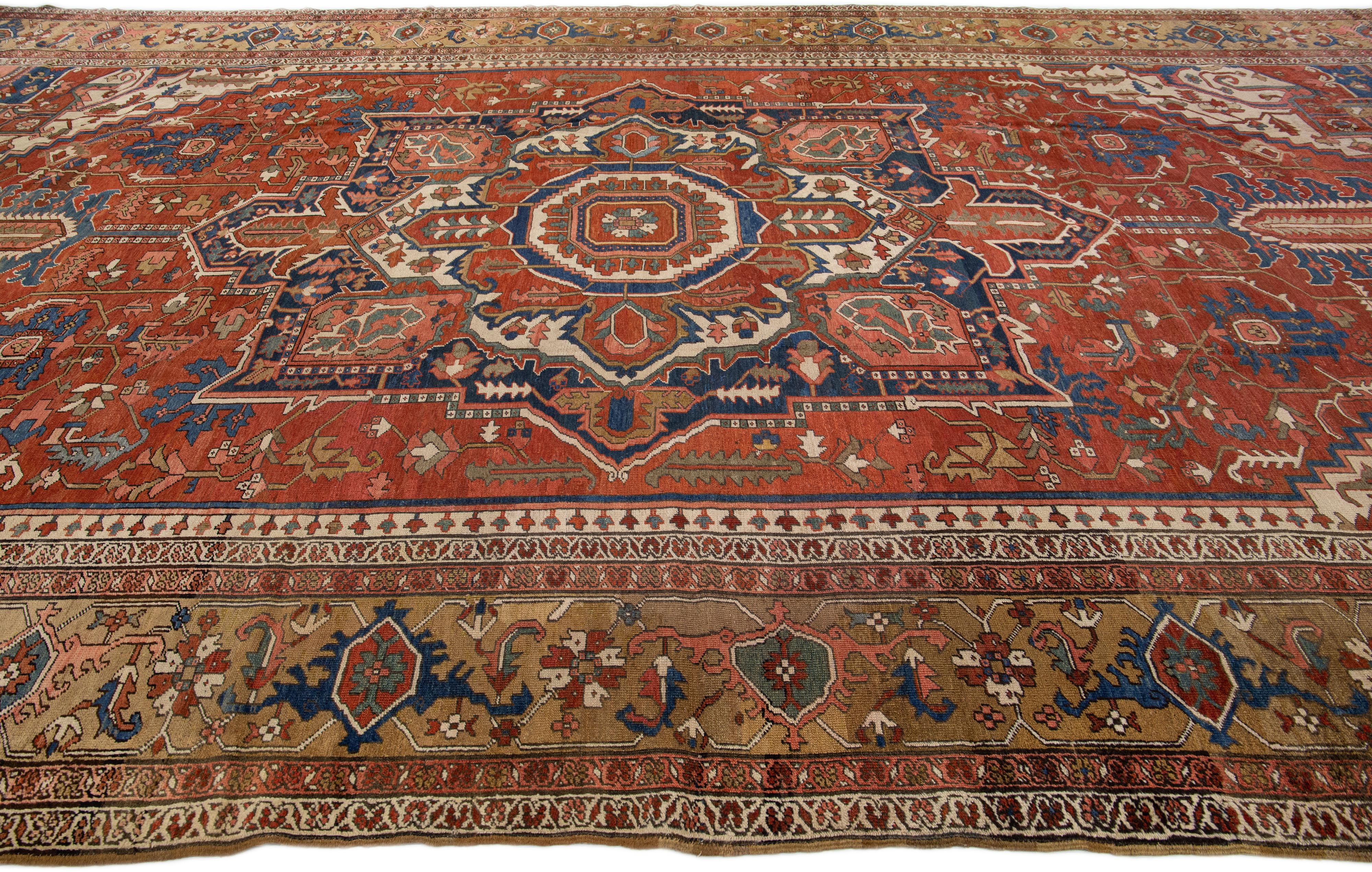 Rust Antique Persian Serapi Handmade Medallion Wool Rug In Good Condition For Sale In Norwalk, CT