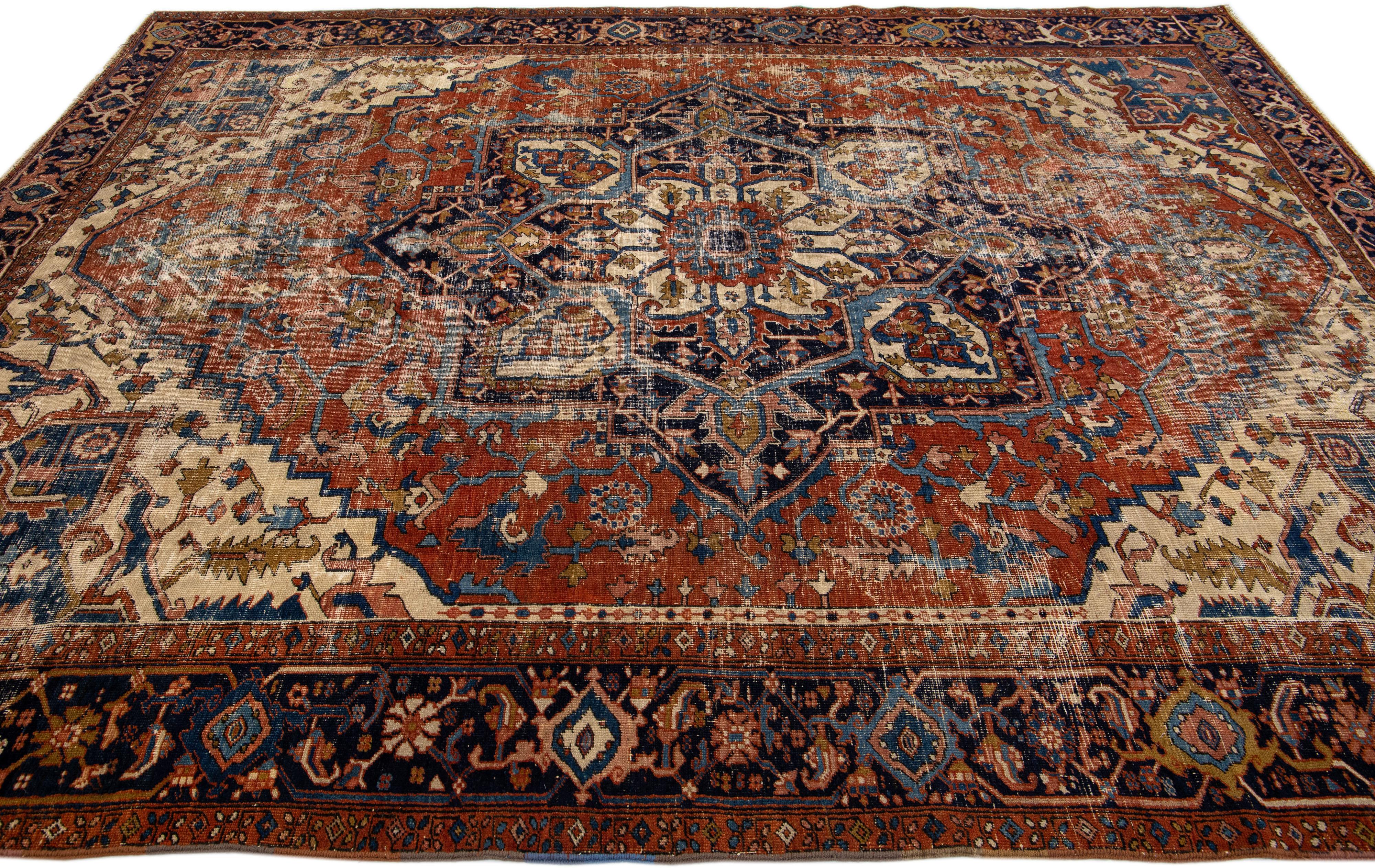 Rust Antique Persian Serapi Handmade Medallion Wool Rug In Distressed Condition For Sale In Norwalk, CT