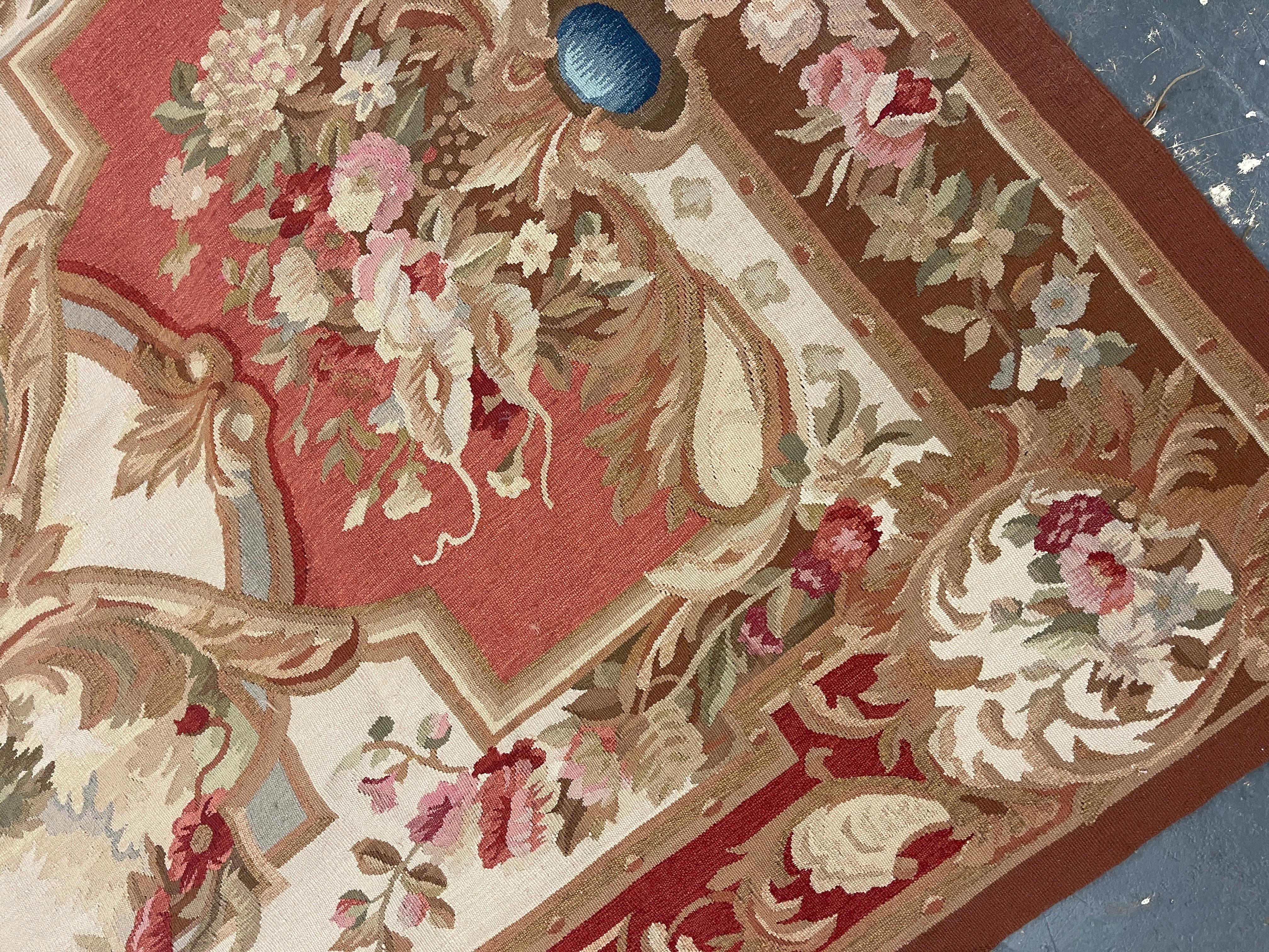 Teinture végétale Tapis d'Aubusson Runner Floral Livingroom Rugs Magnifique tapis de décoration intérieure en vente