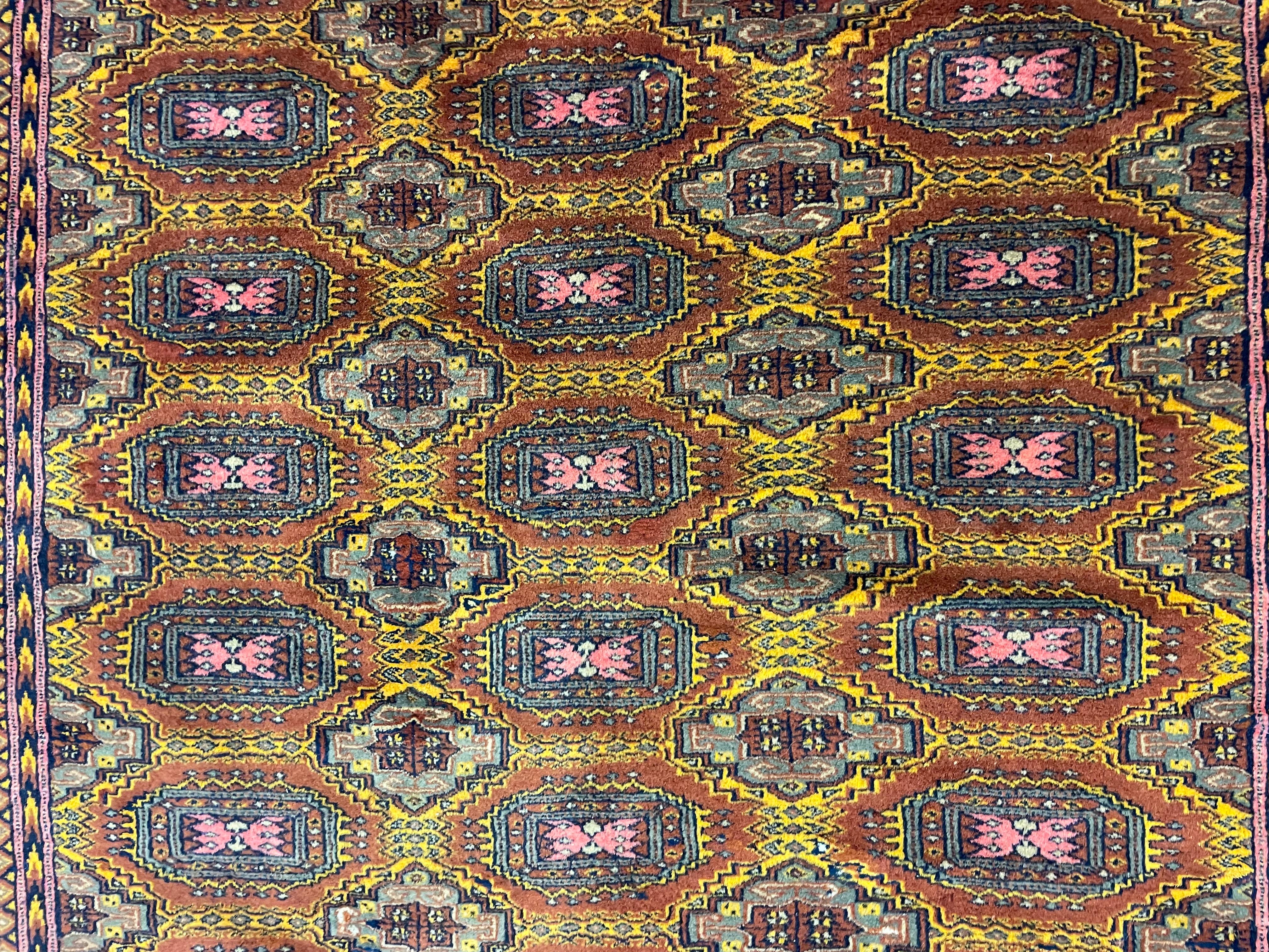 Rust Handmade Carpet Bokhara Area Rug, Wool Repeat Pattern Vintage Rugs Green For Sale 4
