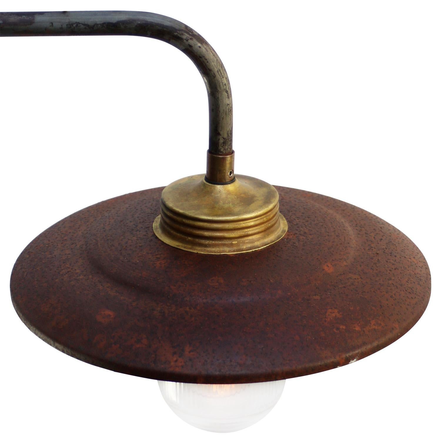 Rust Iron Vintage Industrial Brass Clear Striped Glass Sconces Wall Lights (Industriell) im Angebot