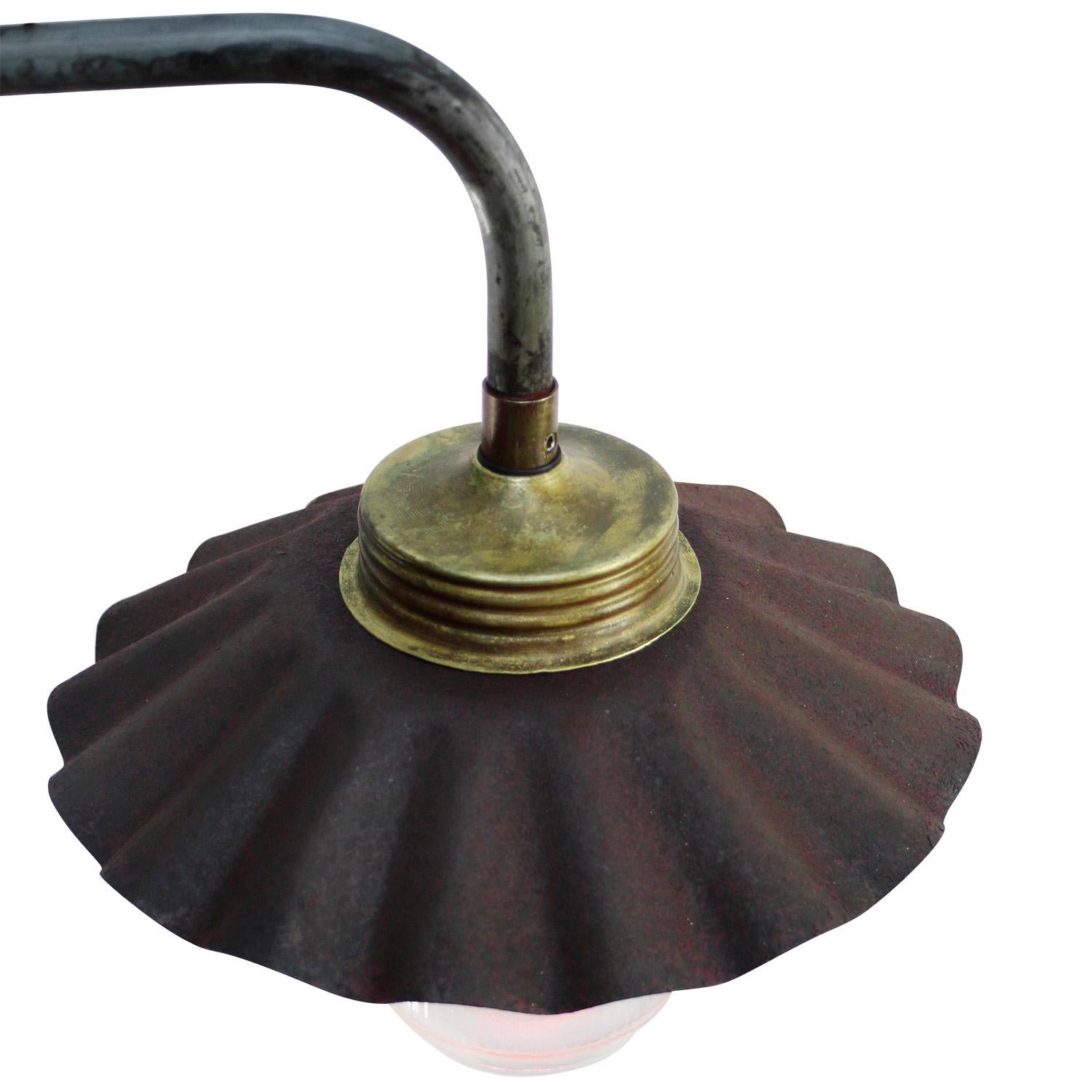 Rust Iron Vintage Industrial Brass Clear Striped Glass Sconces Wall Lights (Ungarisch) im Angebot