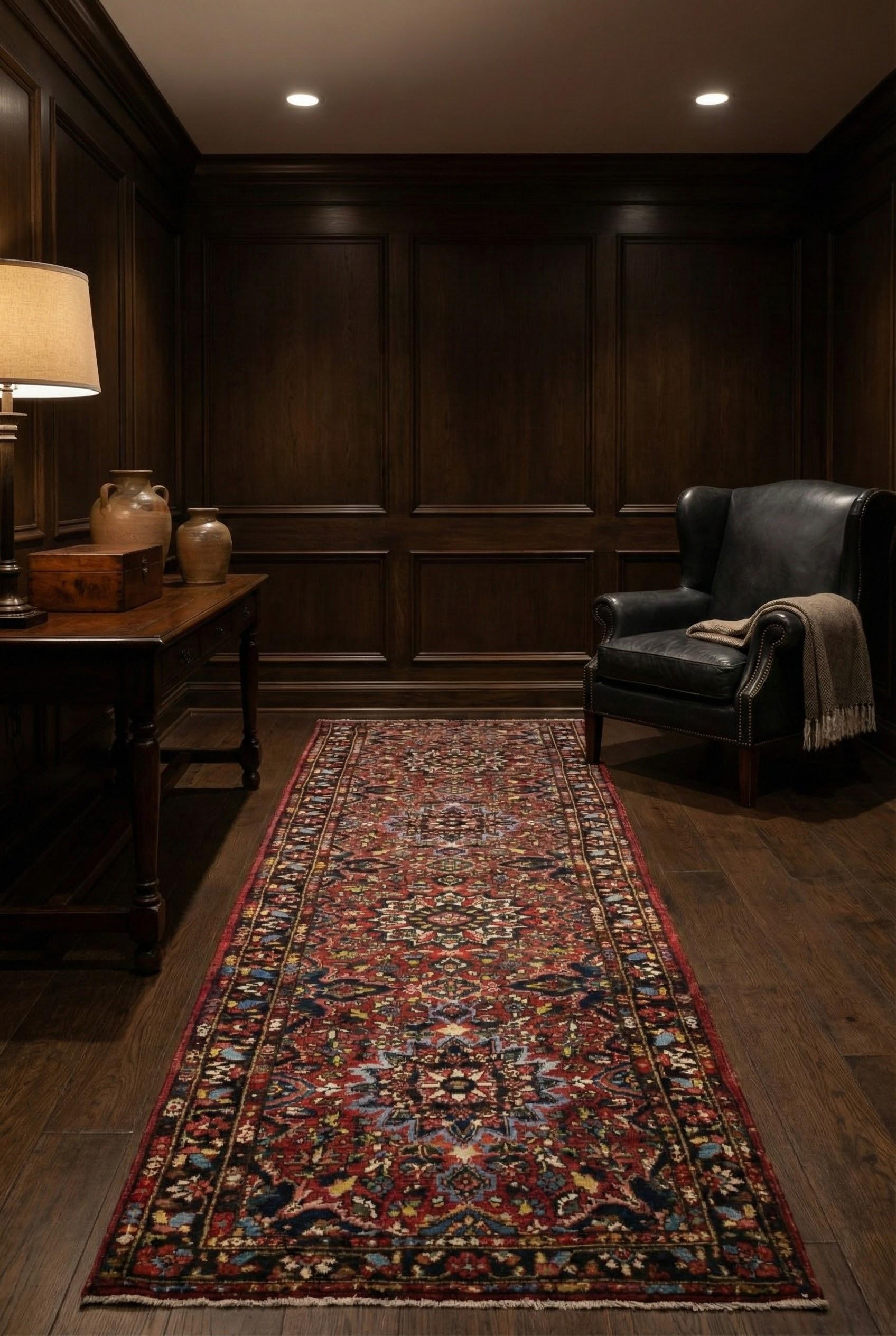 Rust Persian Wool Hand Knotted Runner 3 ft x 11 ft , Starburst Medallion (Stammeskunst) im Angebot