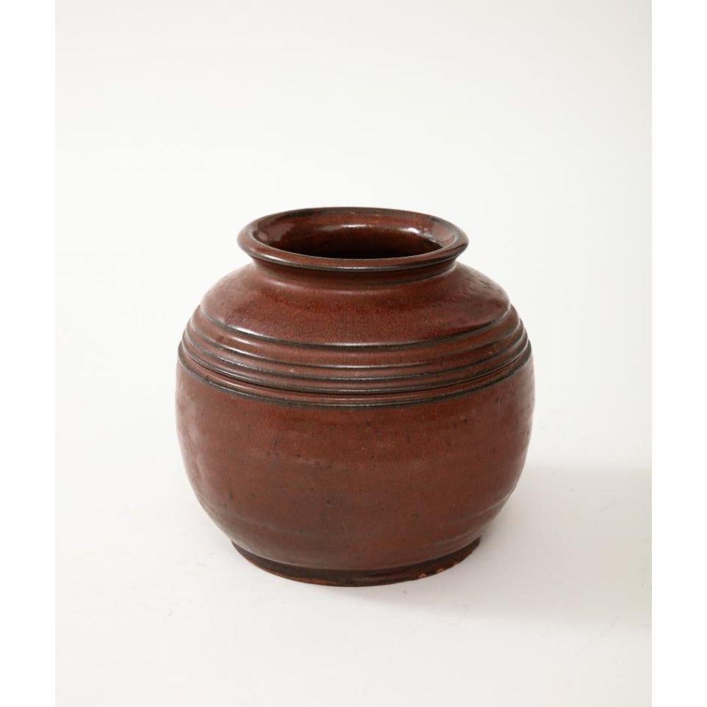 Vernissé Vase en céramique émaillée rouge rouille, France, 20ème siècle en vente