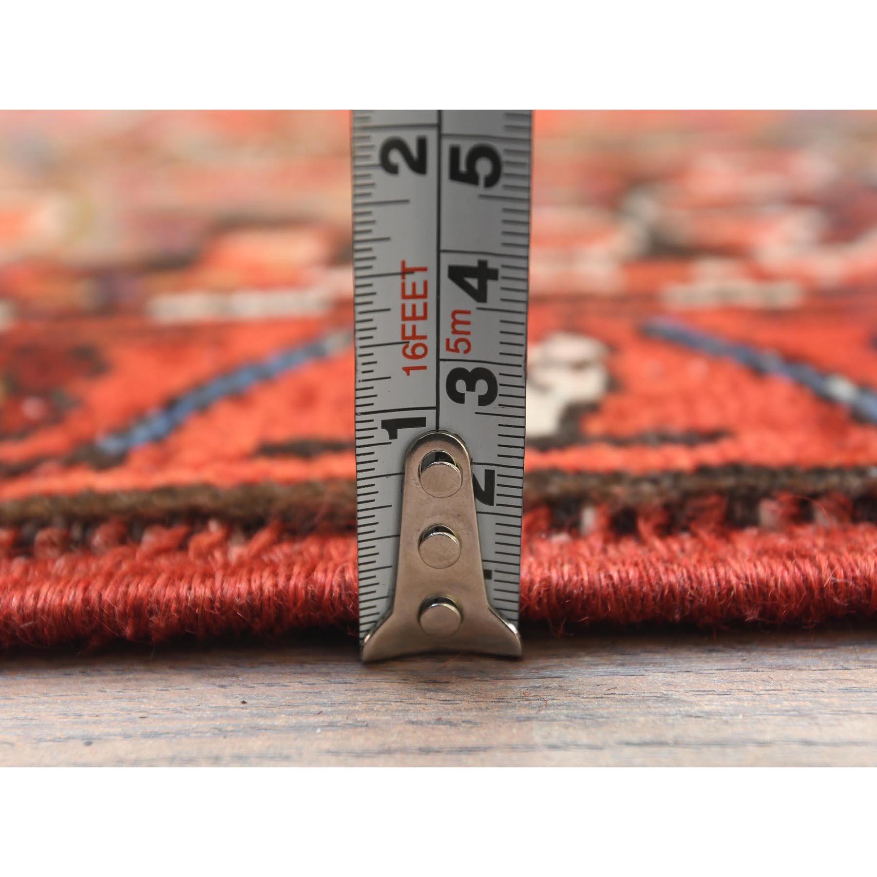 Rostrot Vintage Persisch Heriz Gereinigt Rustikal Look Getragene Wolle Handgeknüpft Teppich im Angebot 6