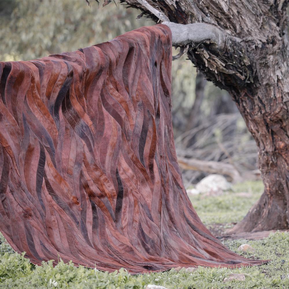Rust Red Wavy Customizable Cowhide Russet Onda Area Rug Large For Sale 9