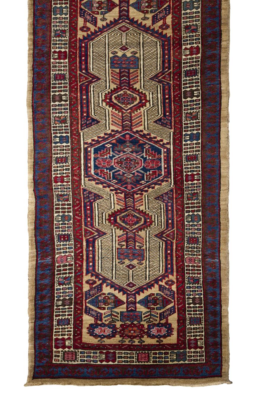 Rust Sarab Wool Hand Knotted Runner 3 ft x 18 ft, Hexagon Medallion Geometry Tejido a mano en venta