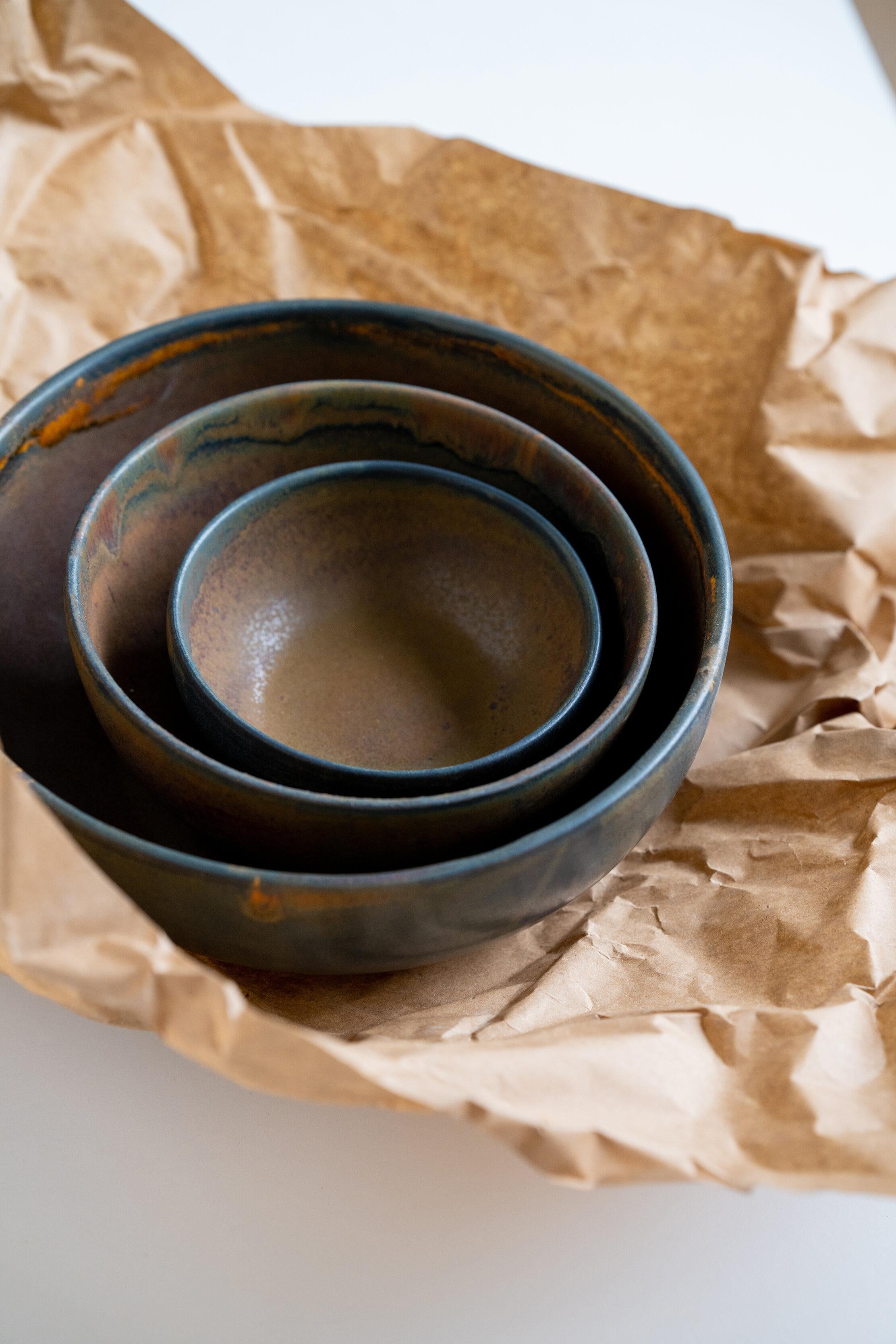 Ukrainian Rust Stoneware Nesting Bowl Set For Sale