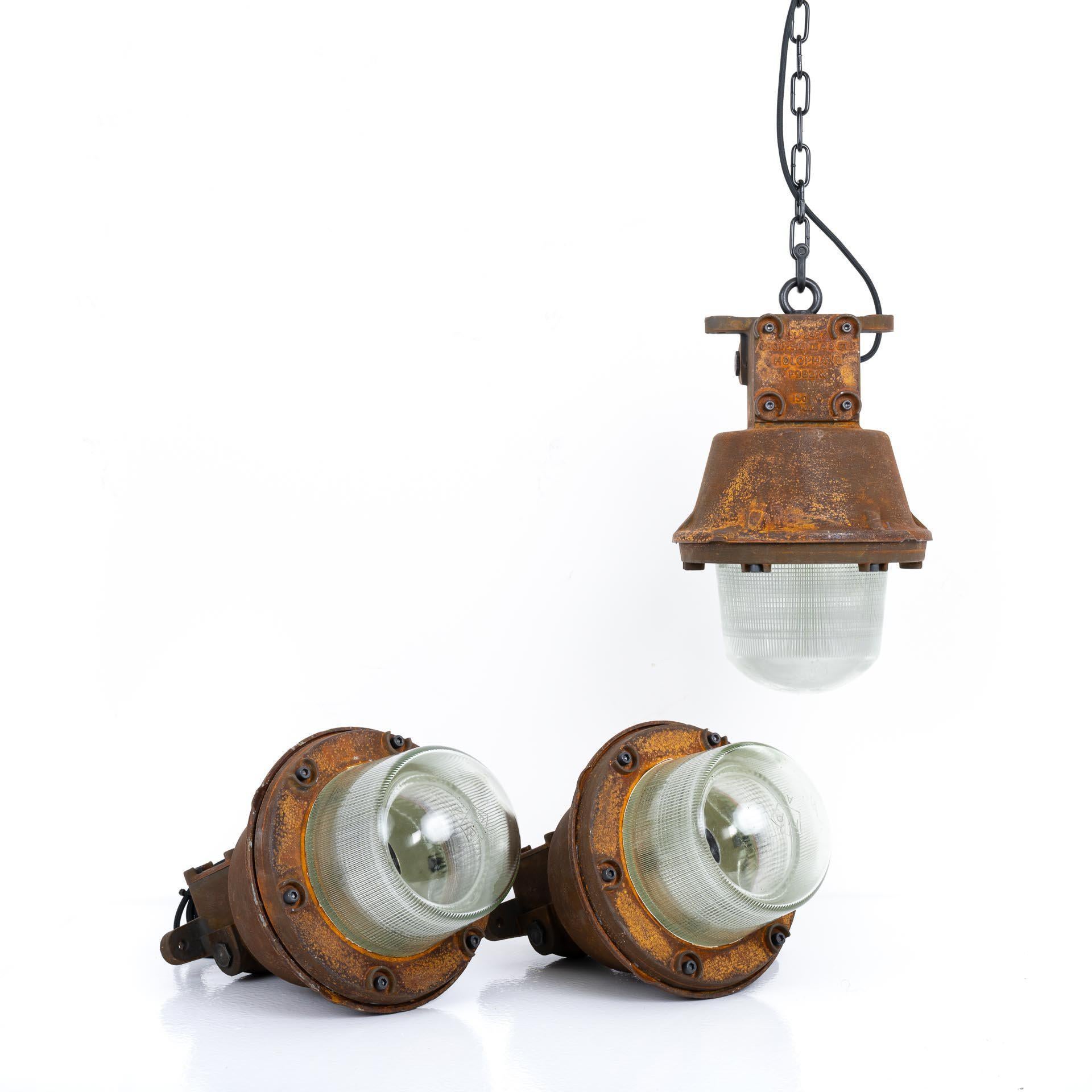 Rusted Explosionproof Industrial Pendant Lights by Holophane For Sale 5
