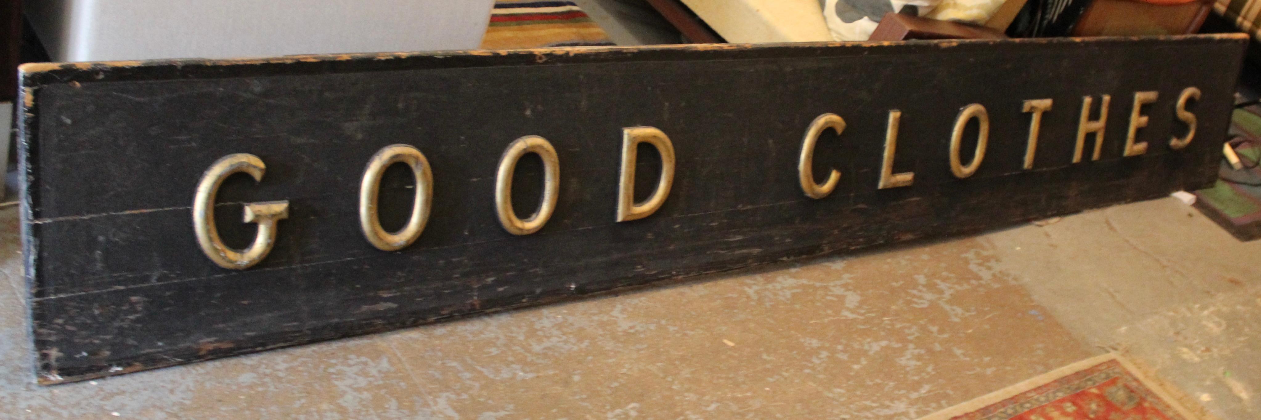 Insegna rustica per negozi di abbigliamento di 12 piedi In condizioni discrete in vendita a Brooklyn, NY