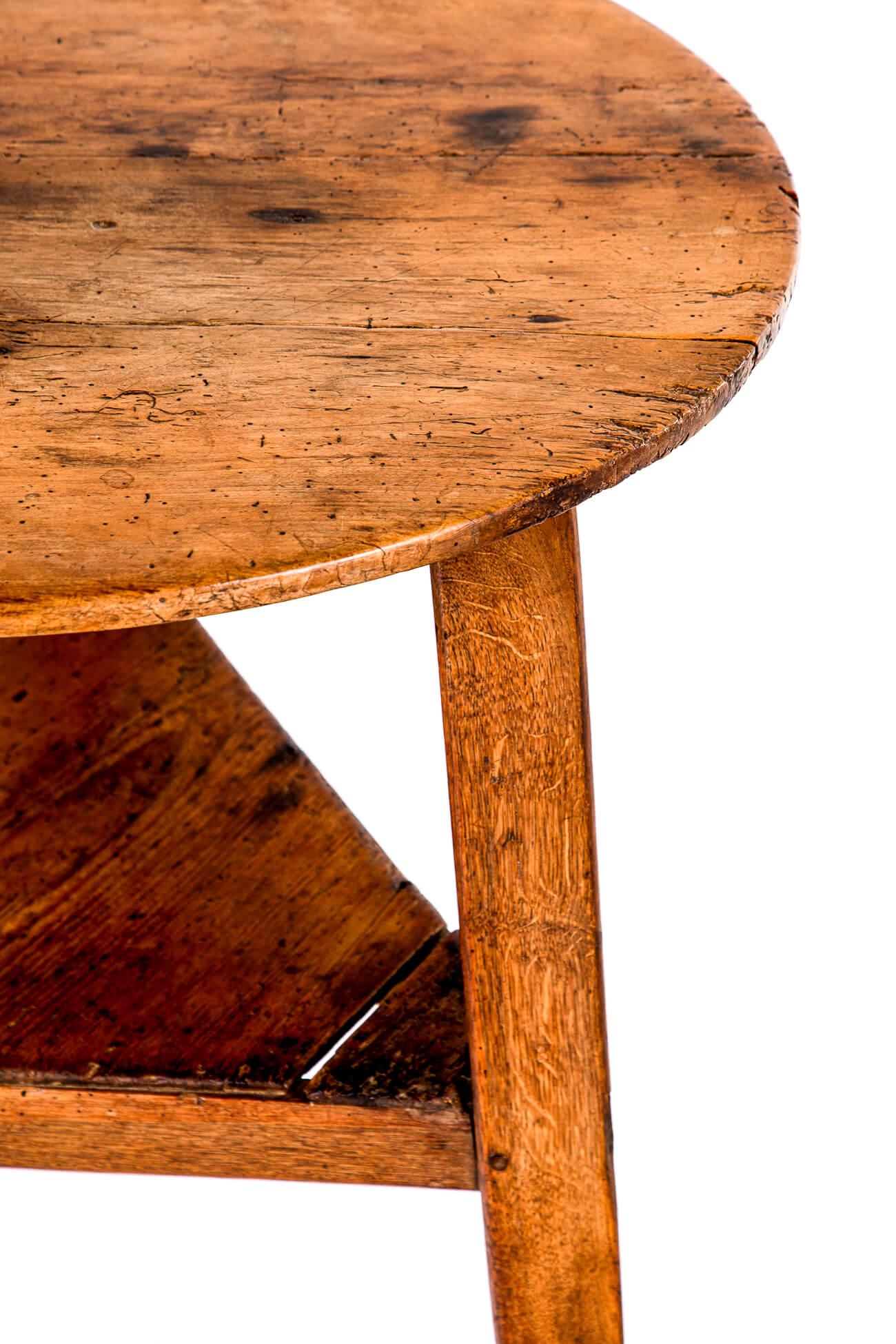 XVIIIe siècle Table de cricket rustique galloise du 18e siècle