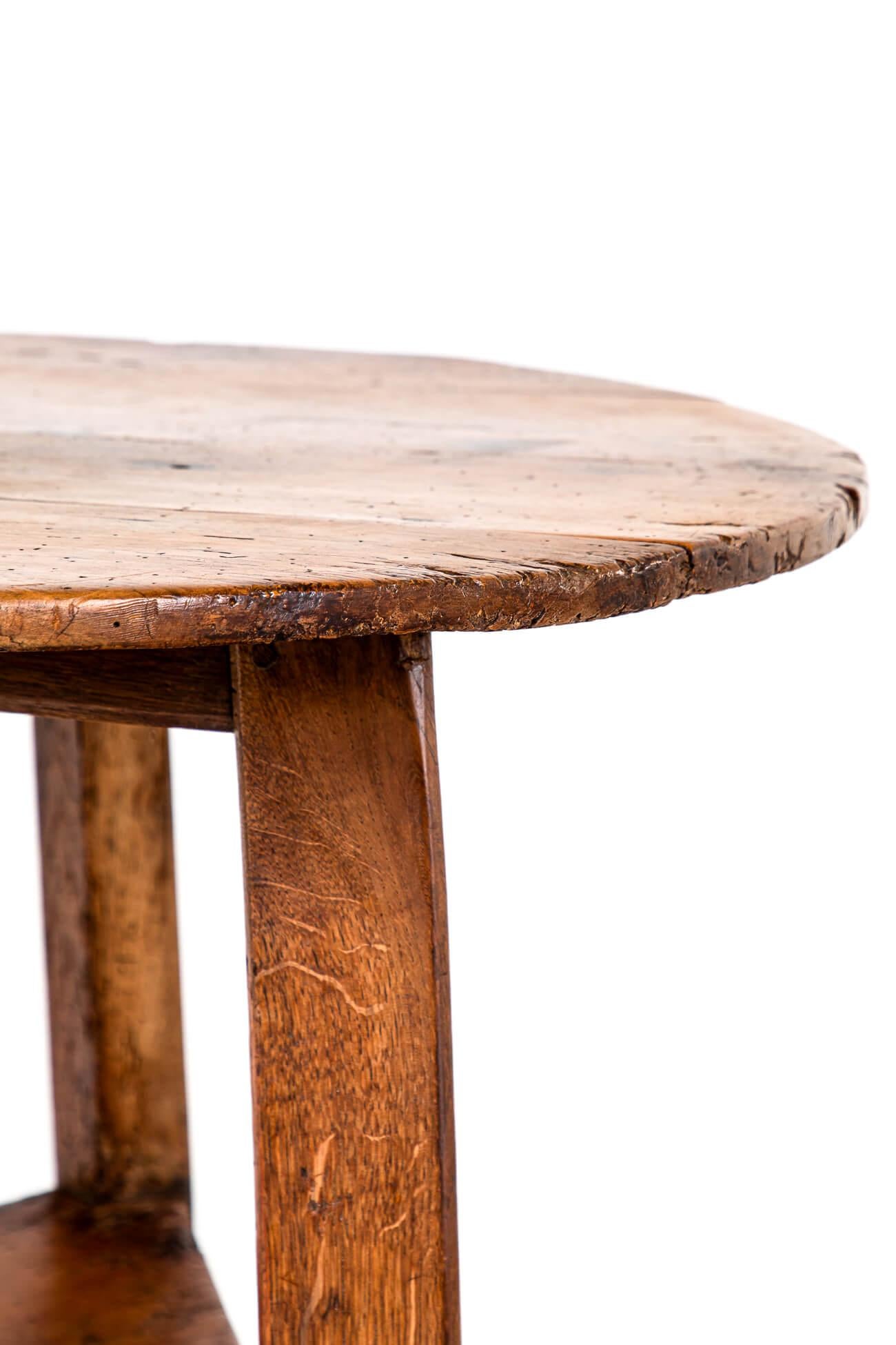 Table de cricket rustique galloise du 18e siècle 1