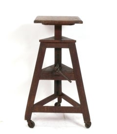 Rustic 1930s Artist's Sculpture Stand