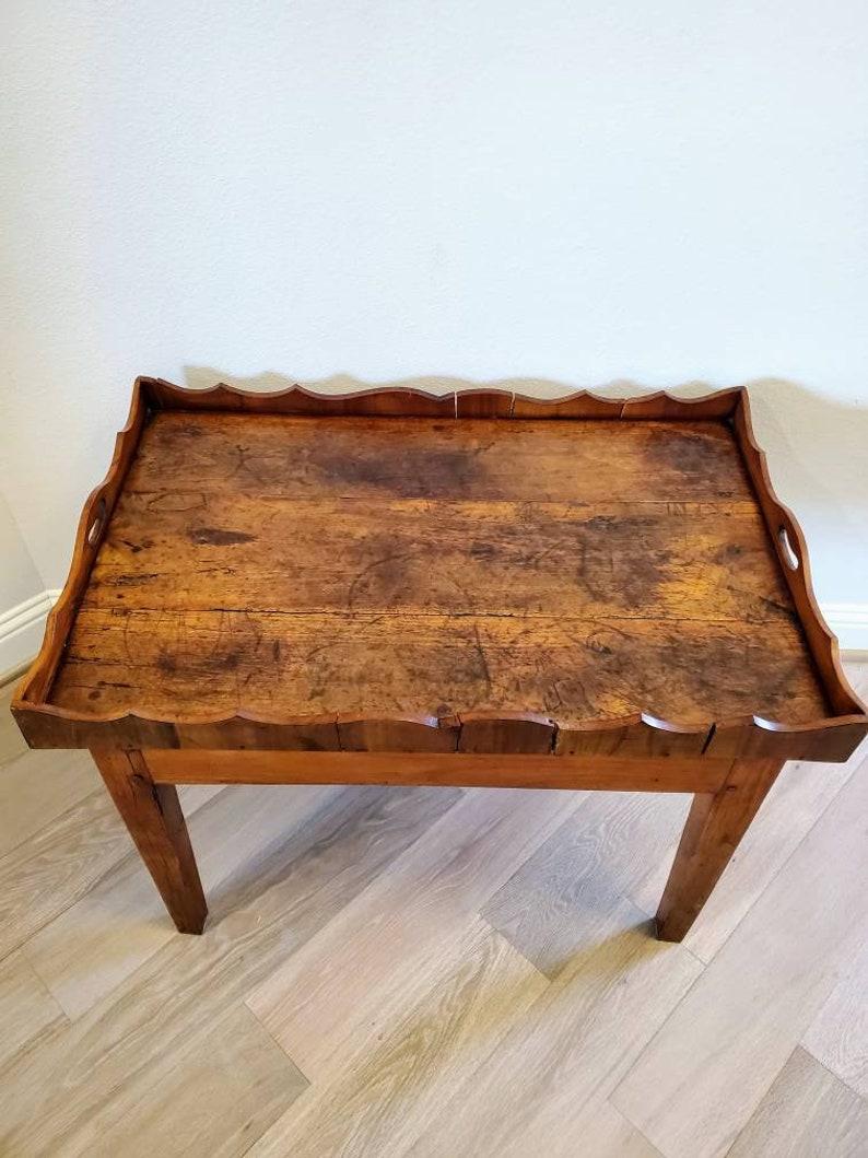 French Provincial Rustic 19th Century French Cherry-Wood Tray Table For Sale