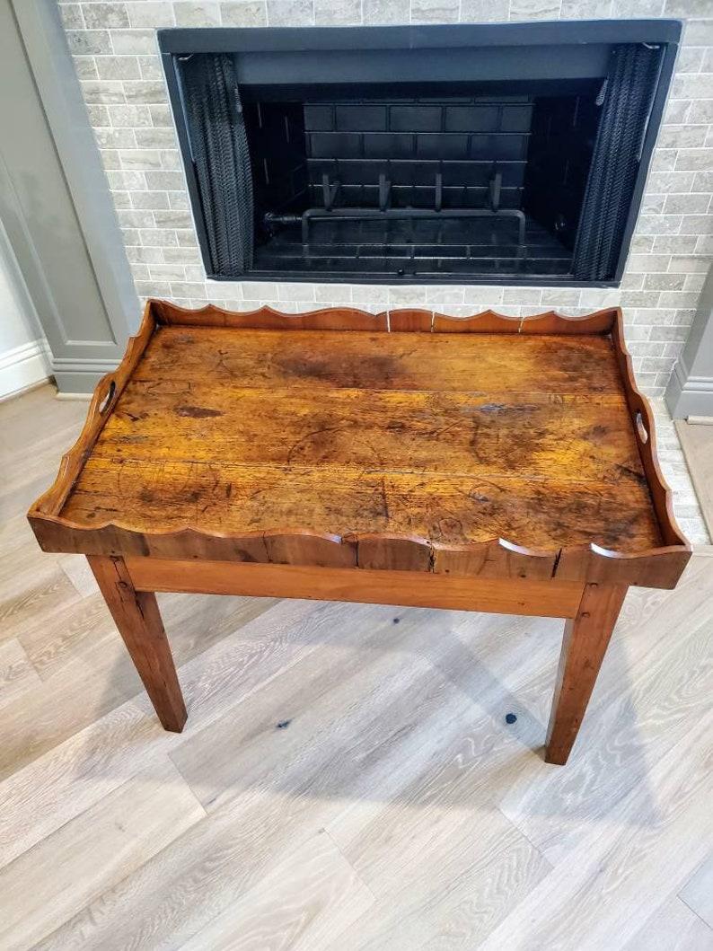 Rustic 19th Century French Cherry-Wood Tray Table In Good Condition For Sale In Forney, TX