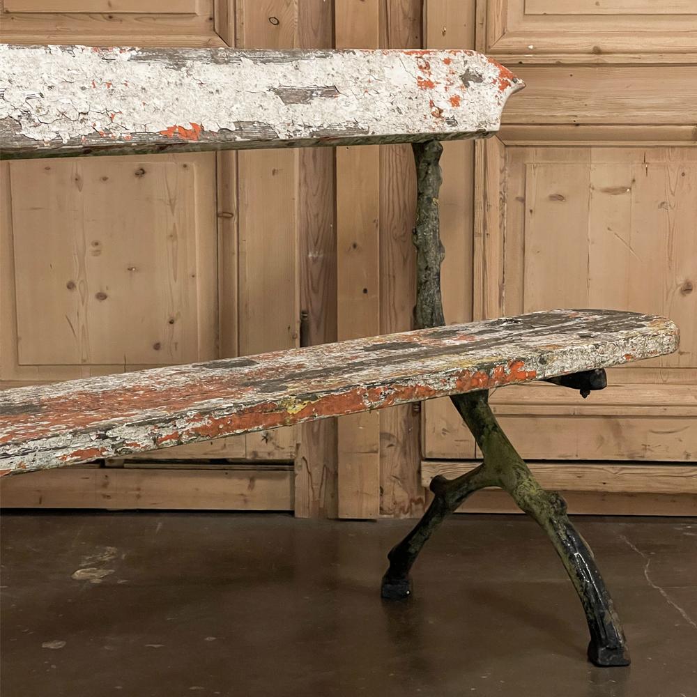 Rustic 19th Century French Garden Bench with Cast Iron Legs In Good Condition For Sale In Dallas, TX