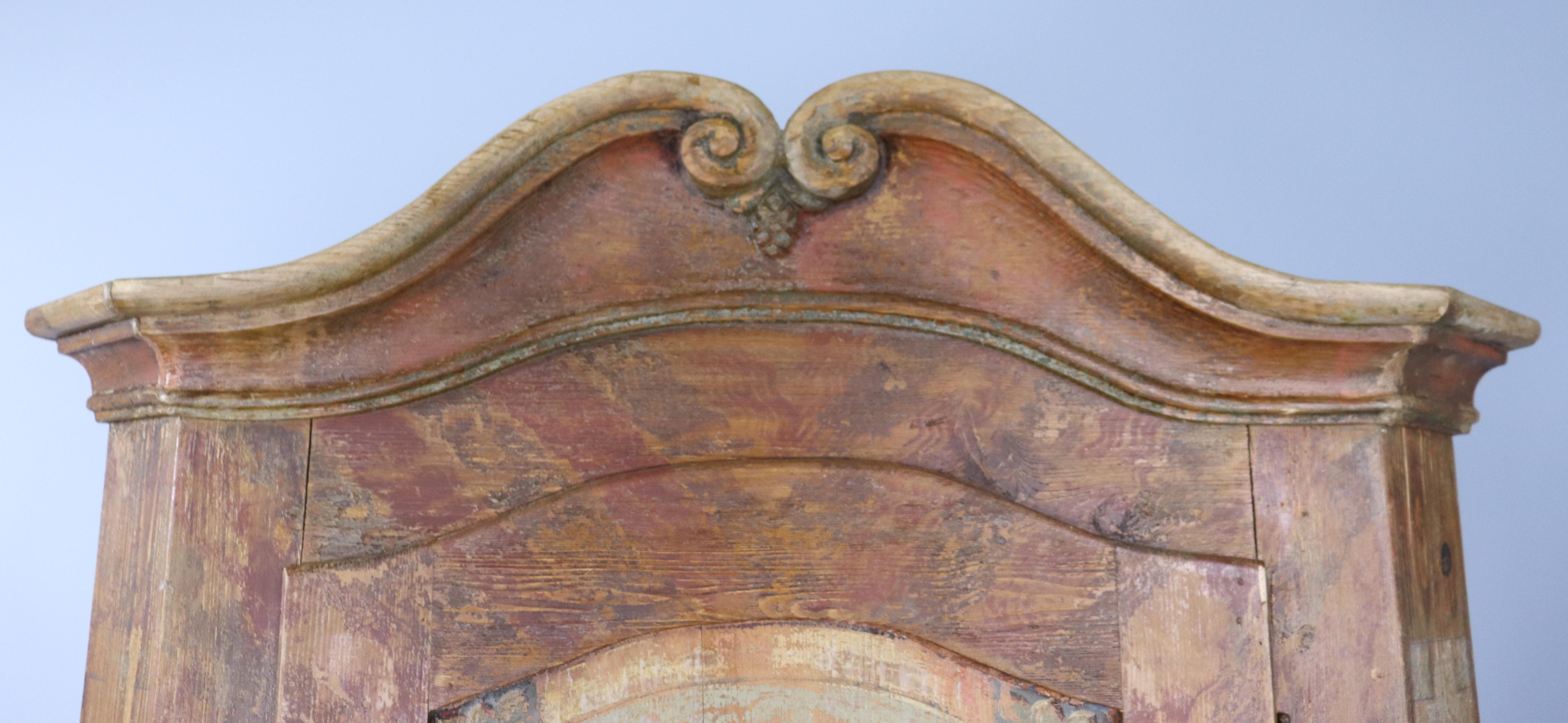 Rustikaler bemalter Schrank aus dem 19. Jahrhundert im Zustand „Gut“ im Angebot in Port Chester, NY