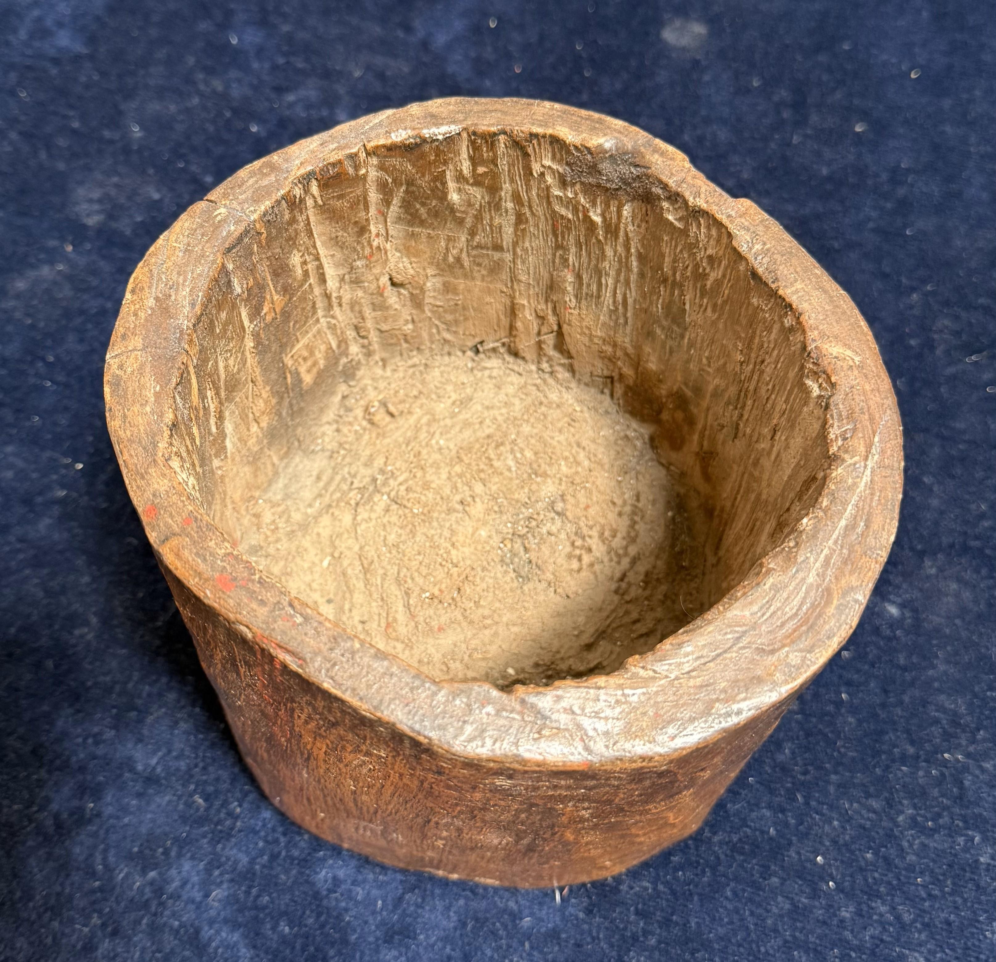 Mortaio spagnolo rustico del XIX secolo In condizioni buone in vendita a Middleburg, VA