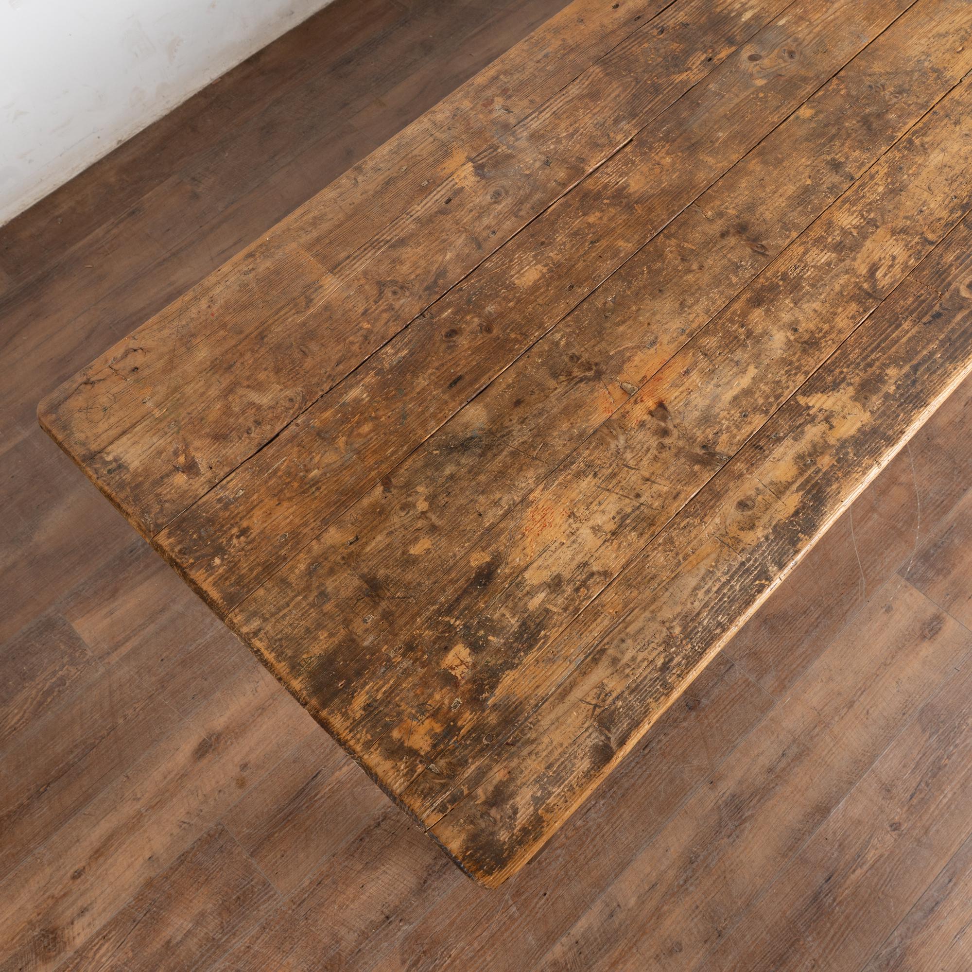 Rustic 19th Century Swedish Work Table Console with Four Drawers For Sale 7