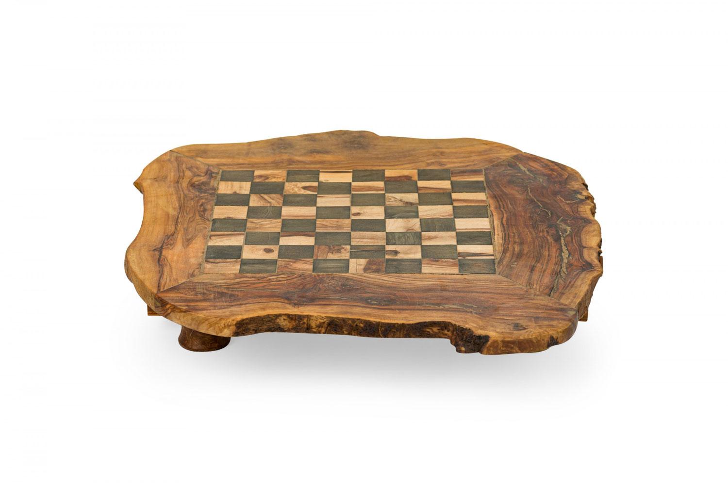 Américain Rustic Adirondack Style Live Edge Wooden Game Board Chest en vente
