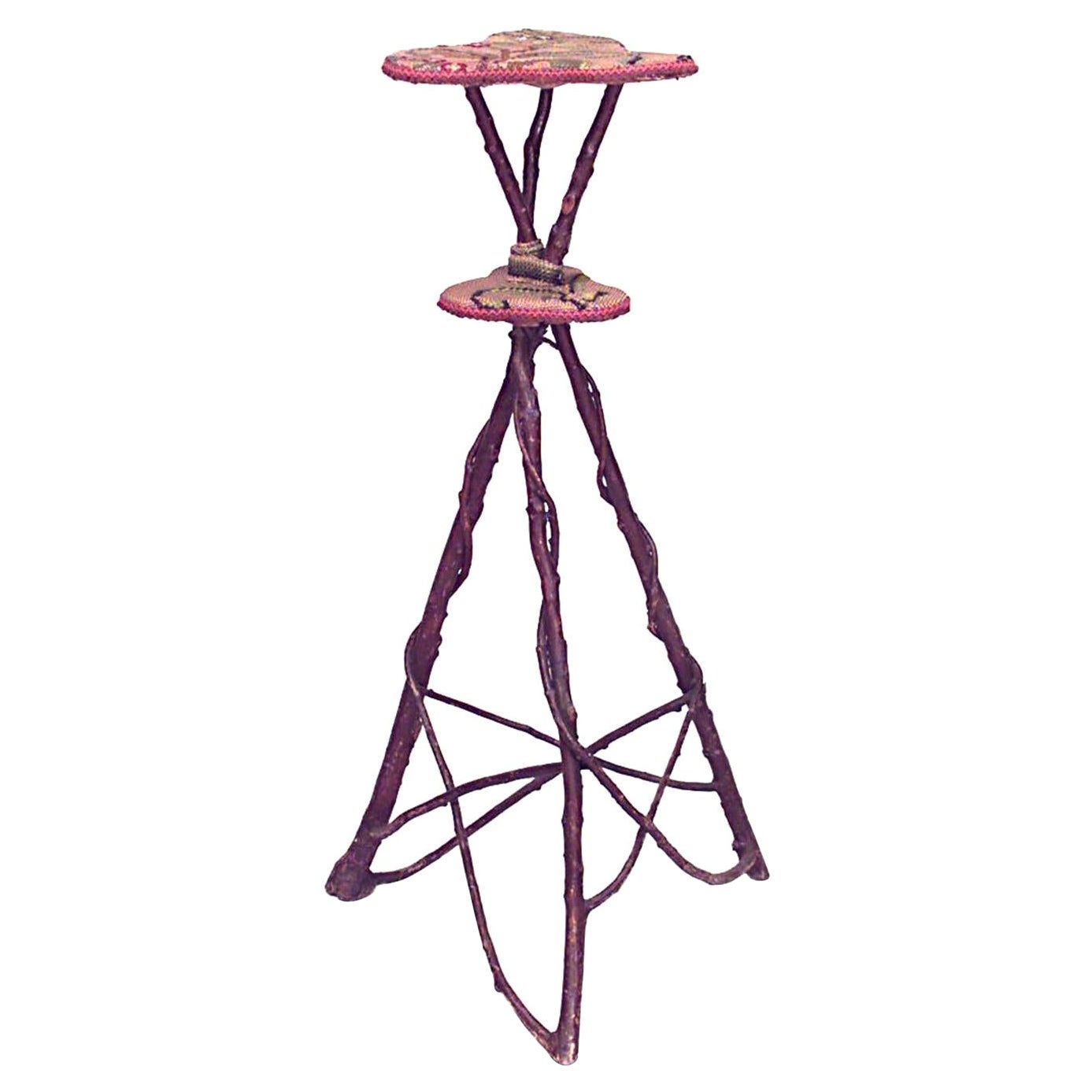 Pedestal Rústico de Sauce Adirondack en venta