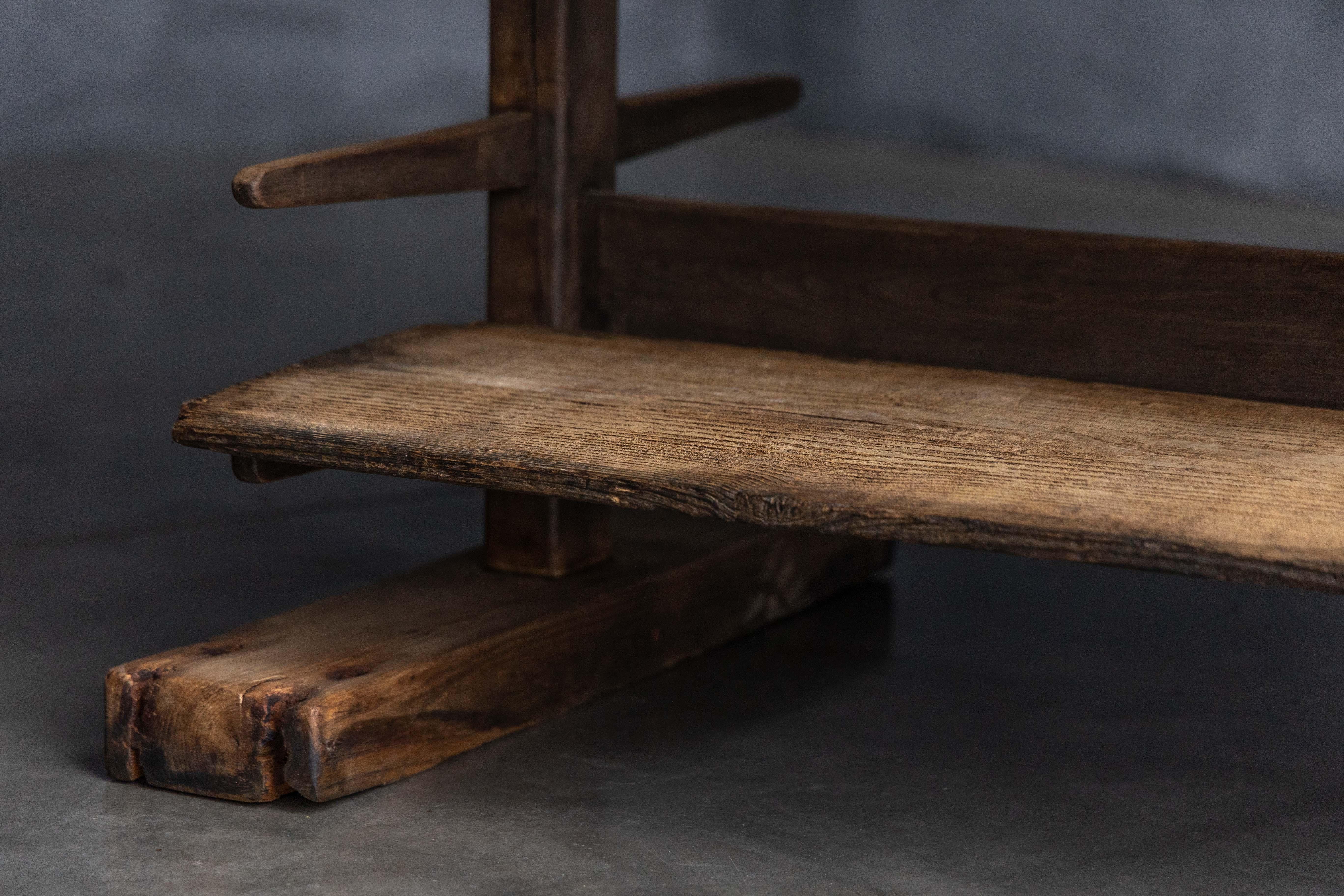 Estante rústico de maduración alpino, Francia, 1900 Madera en venta