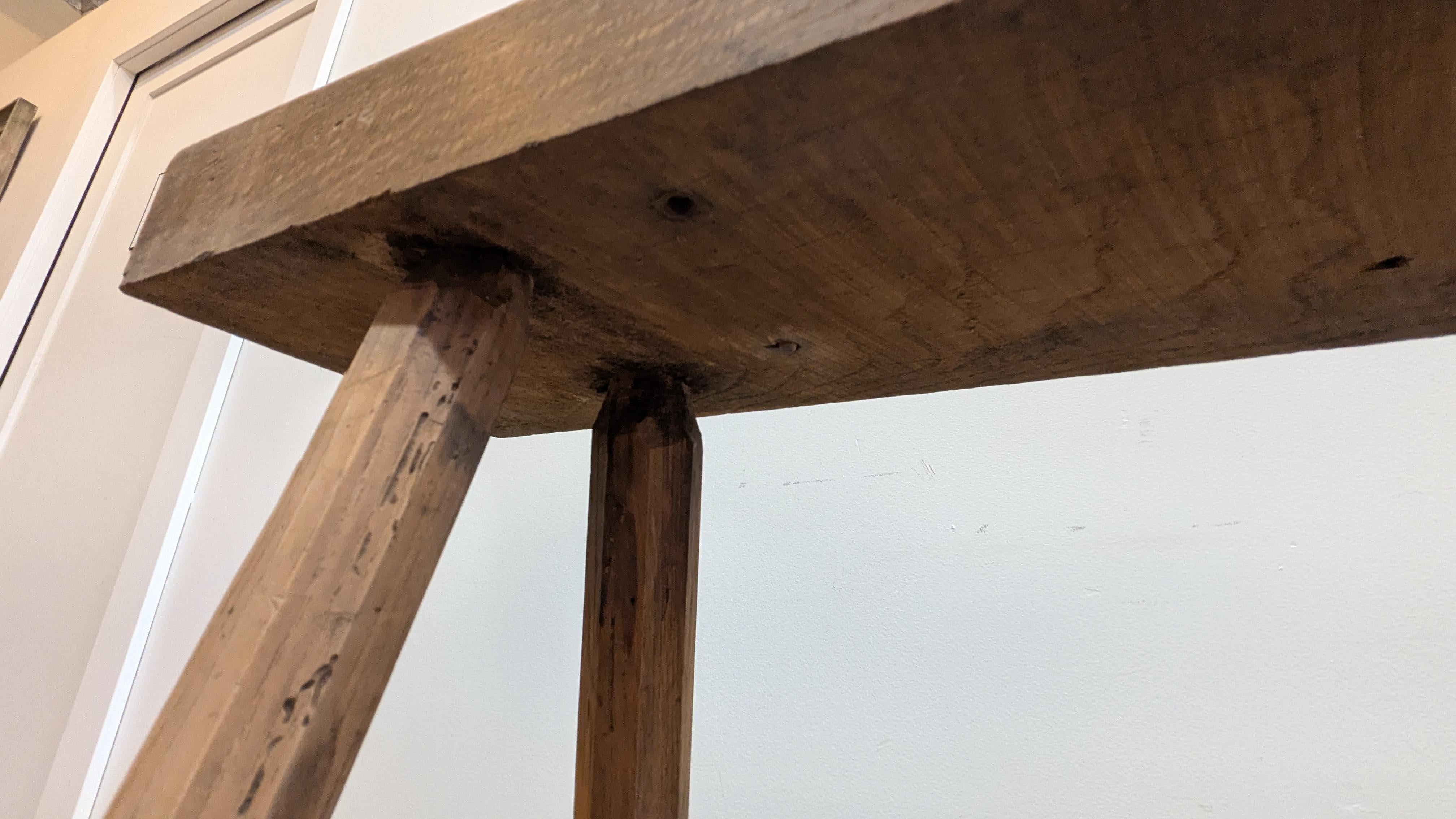 Table console primitive américaine rustique en vente 2