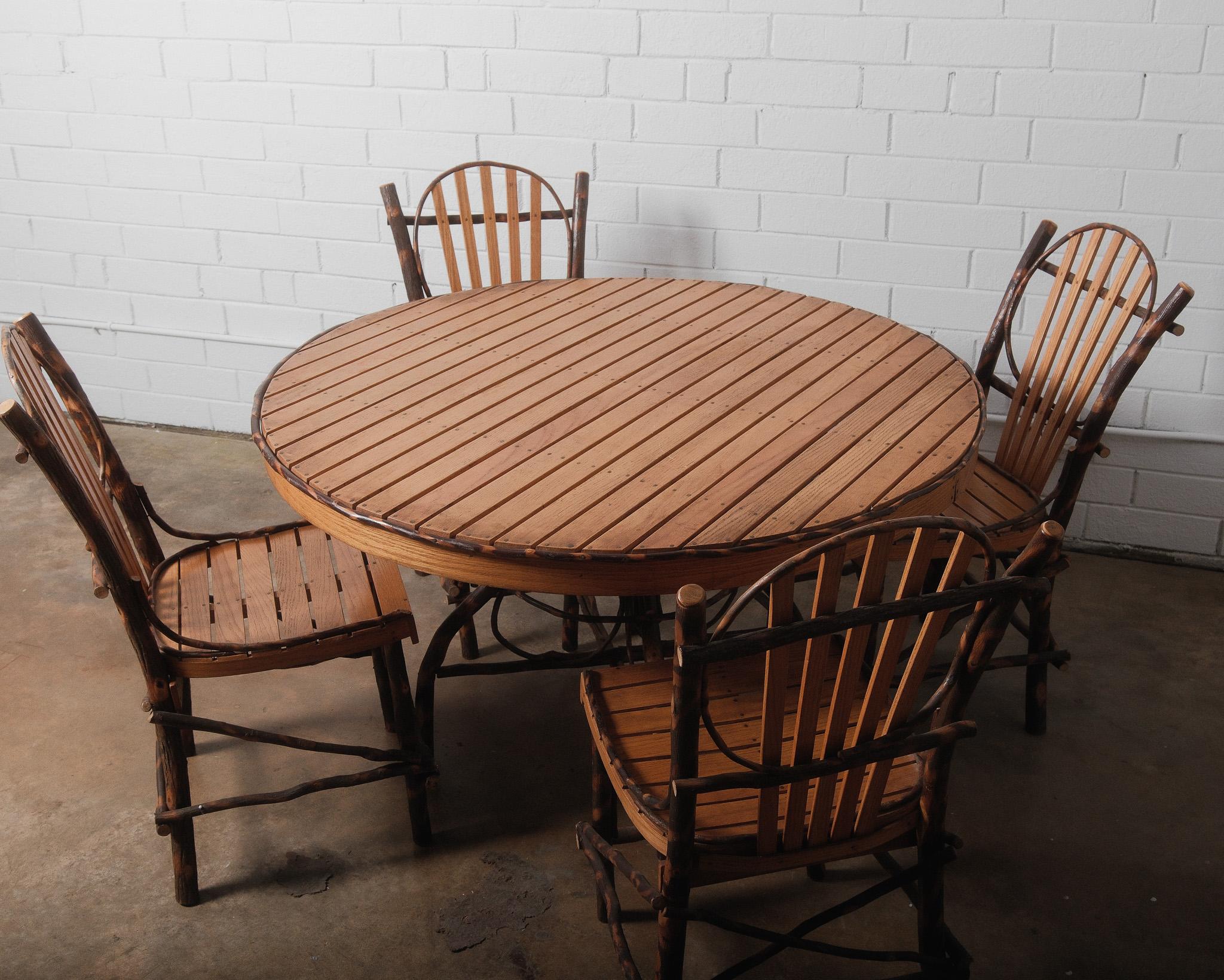 Rustic Amish Hickory Adirondack-Style Round Dining Table & Chair Set For Sale 2