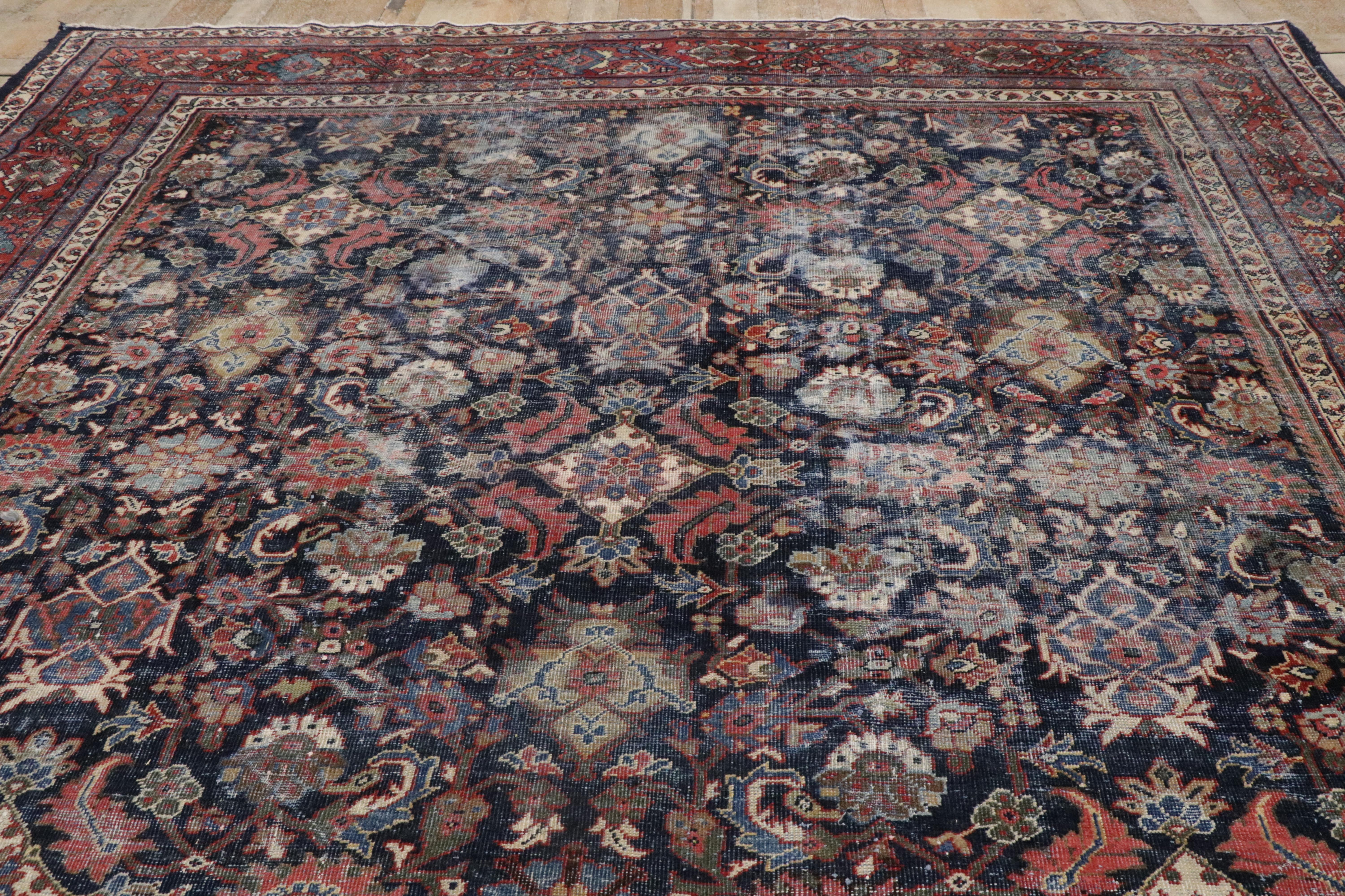 Antique Persian Mahal Rug with Modern Rustic Style For Sale 7