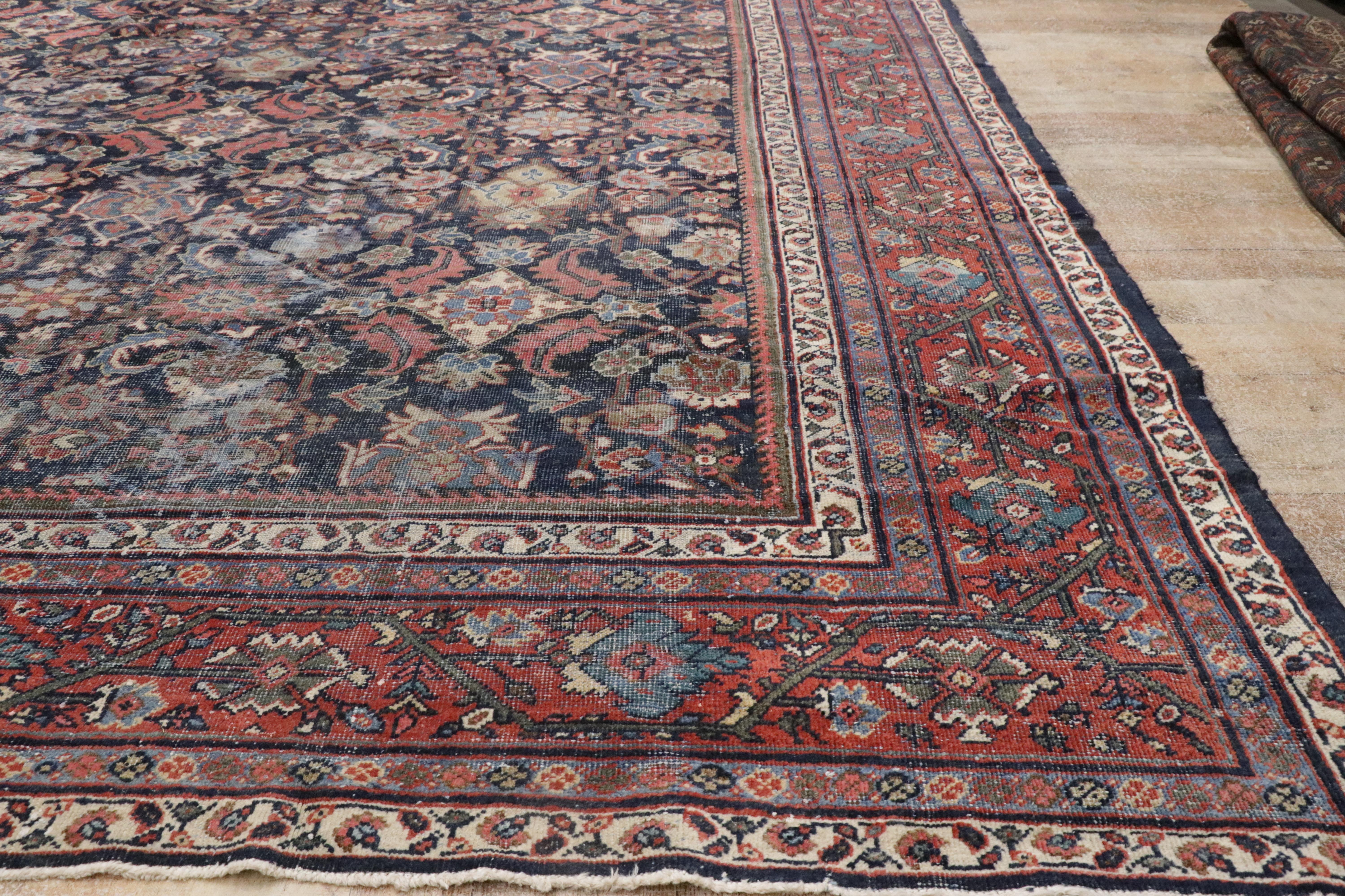 Antique Persian Mahal Rug with Modern Rustic Style For Sale 12