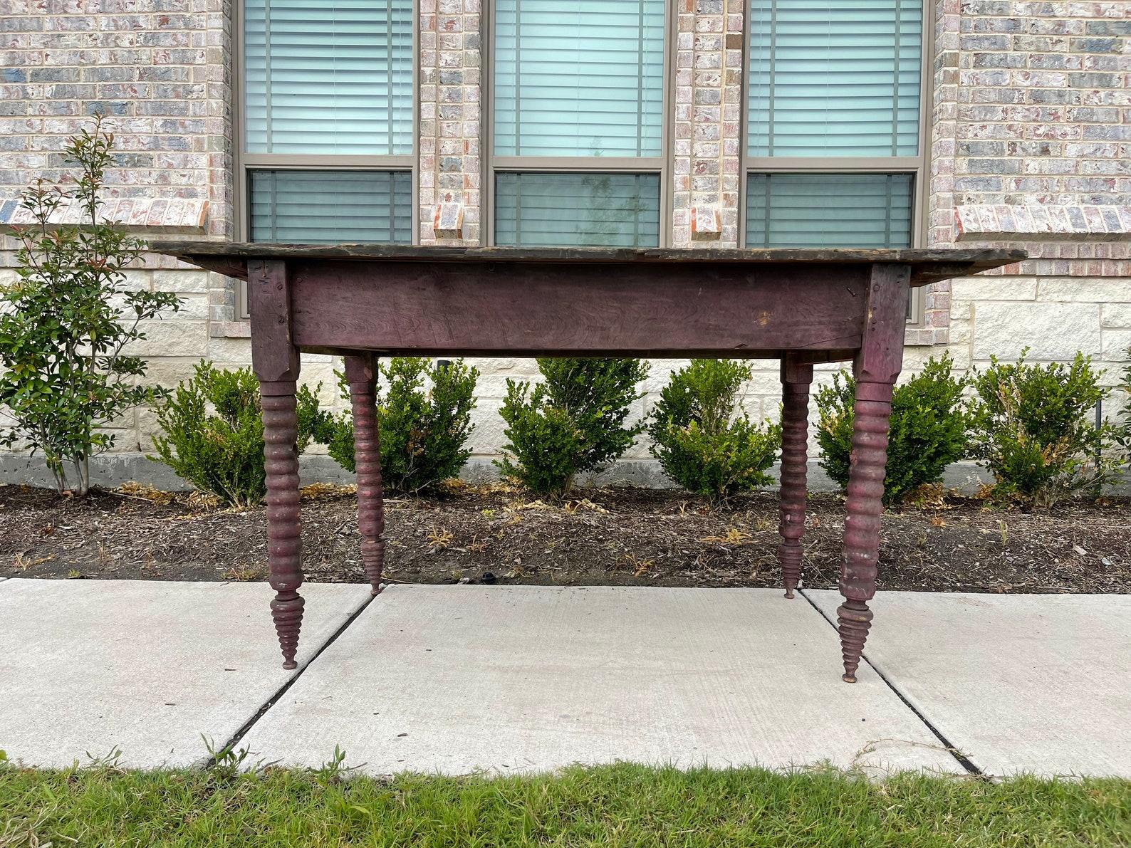 Table de travail rustique Antique American Farmhouse Weathered Work Table État moyen - En vente à Forney, TX