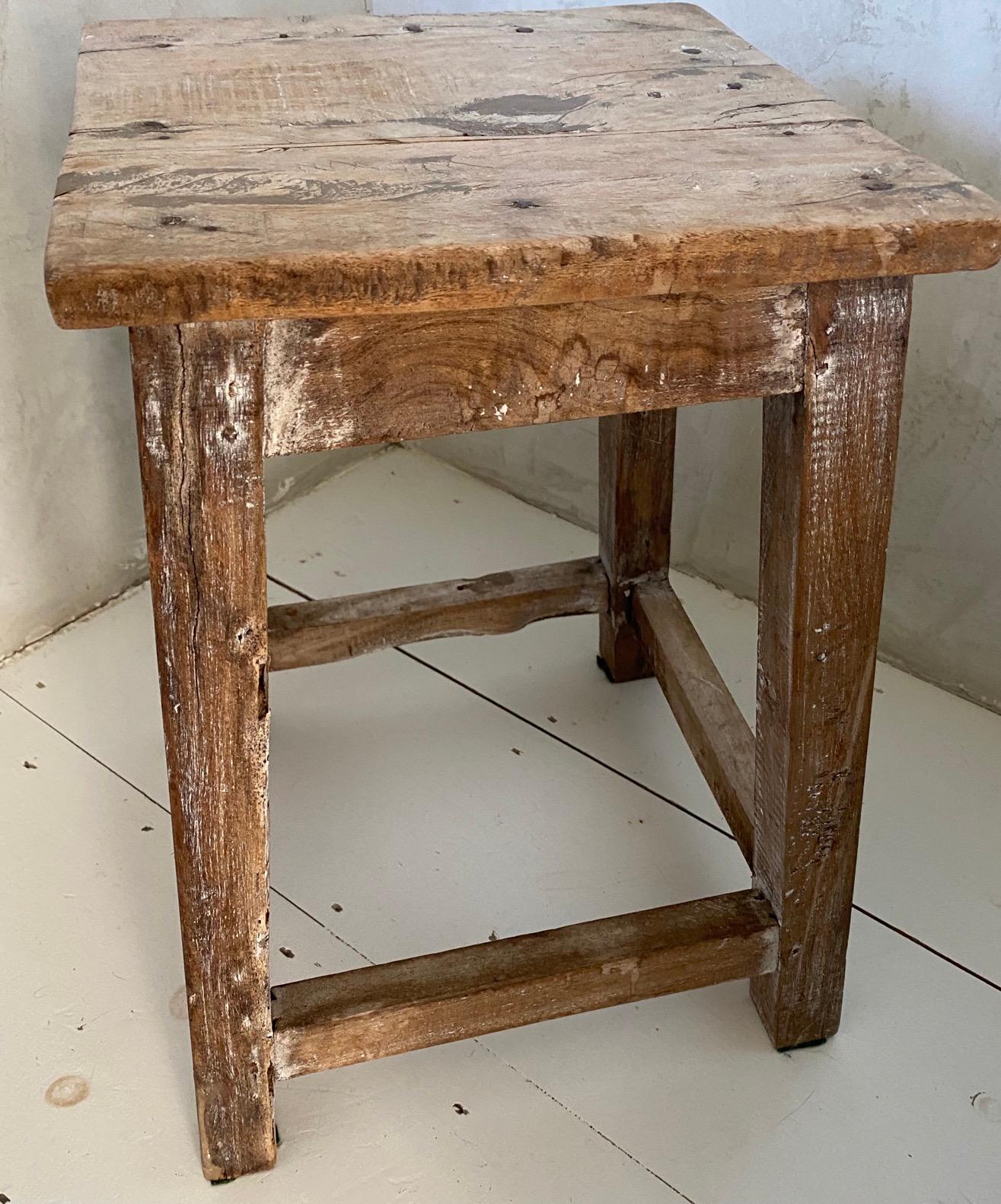 Rustic Antique Chinese Stool or Side Table In Good Condition For Sale In Sheffield, MA