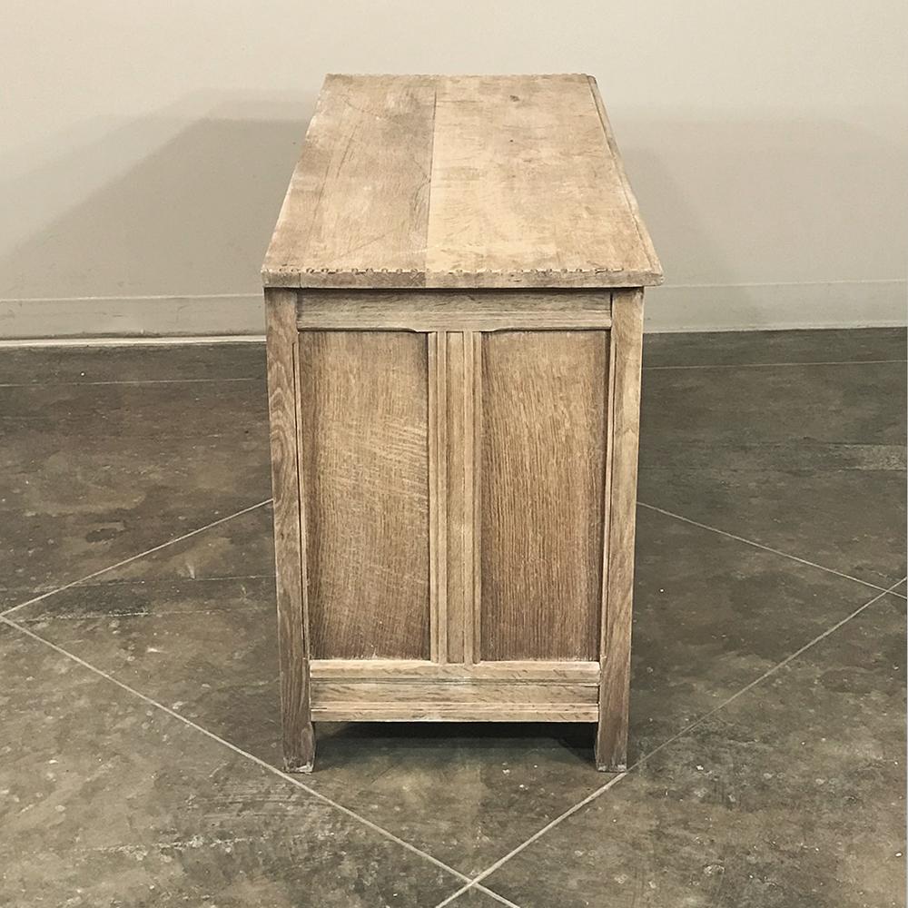 Rustic Antique Country French Stripped Oak Low Buffet, Trunk In Good Condition In Dallas, TX