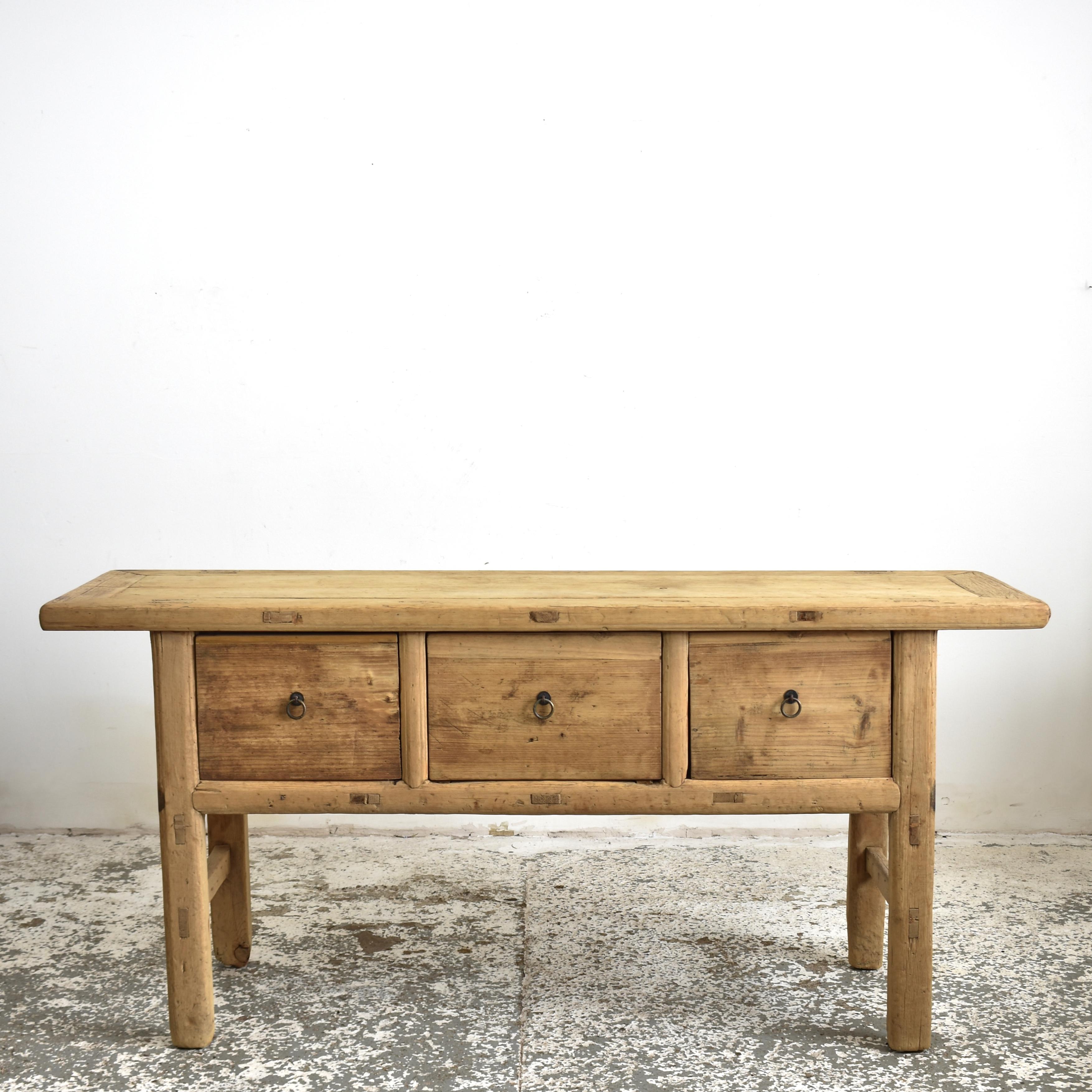 Rustic Antique Elm Console Table Shop Counter Kitchen Island

A lovely vintage wooden elm console table. A versatile table which would function equally well in the hall as a console, kitchen as an island or in a shop as a counter. The table has