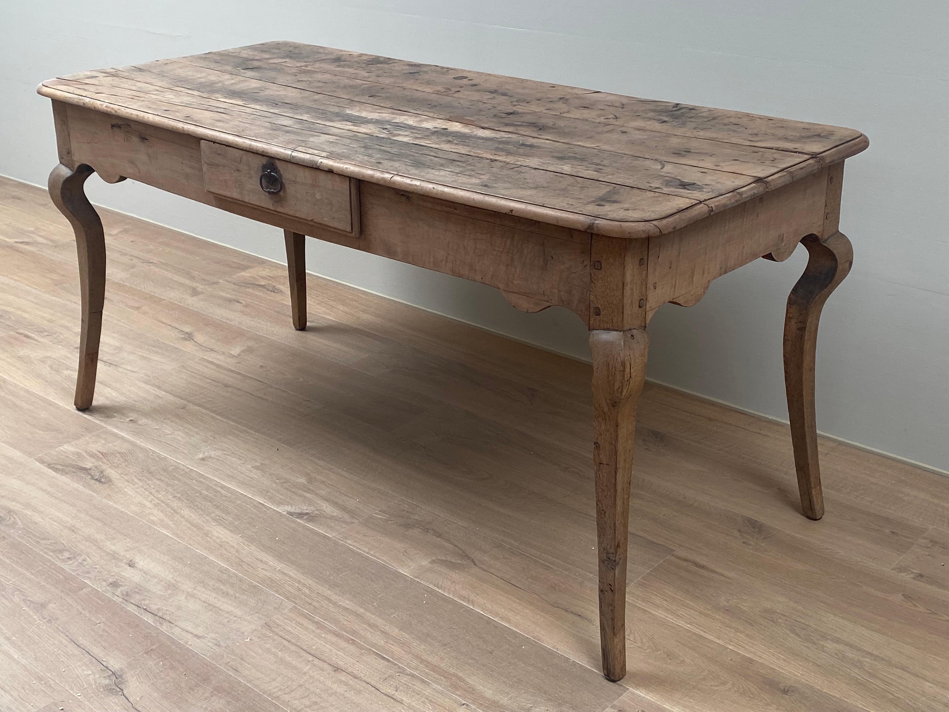 Rustic Antique French Rectangular Table in Oak and Walnut 2