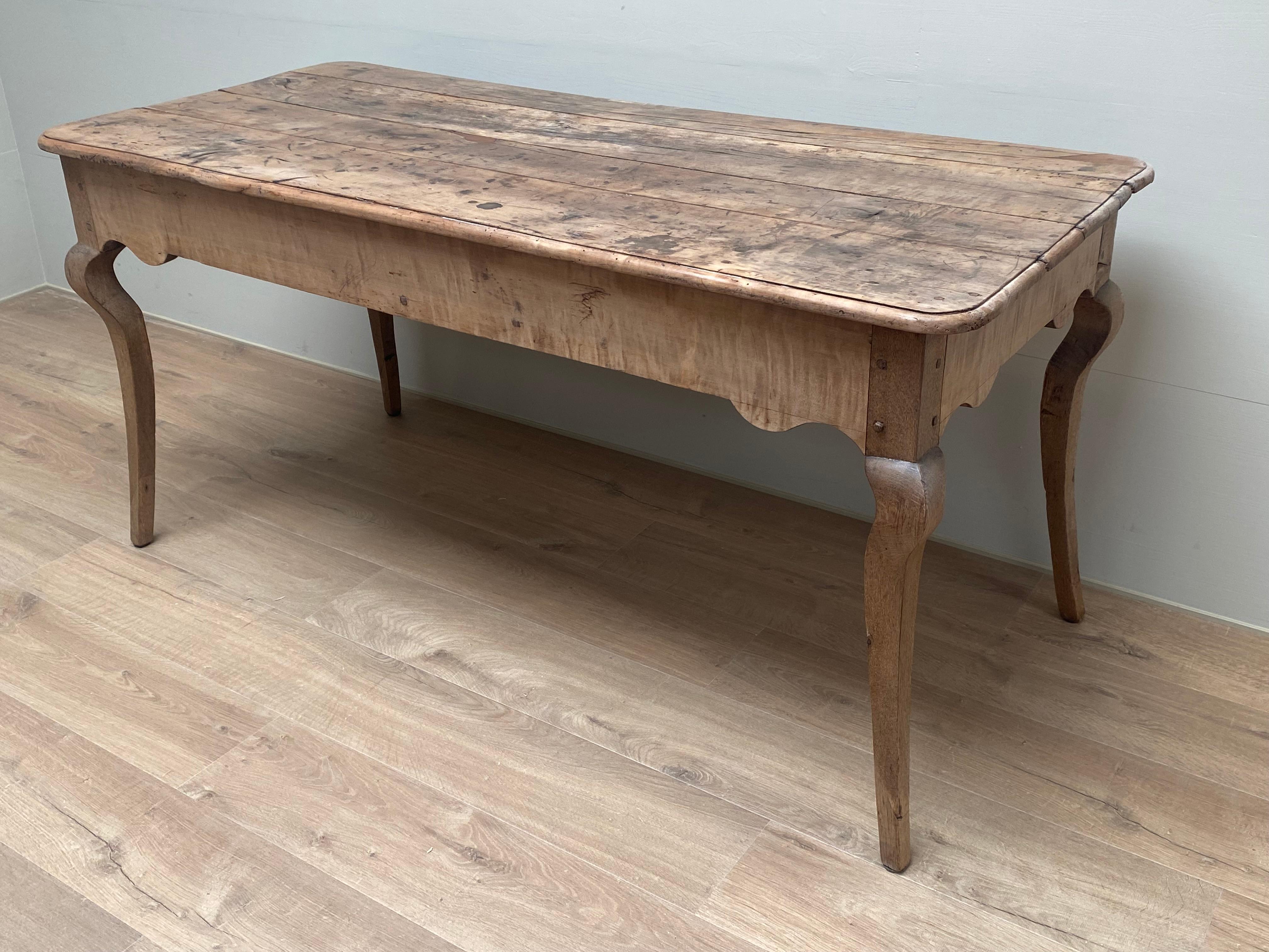 Rustic Antique French Rectangular Table in Oak and Walnut 4
