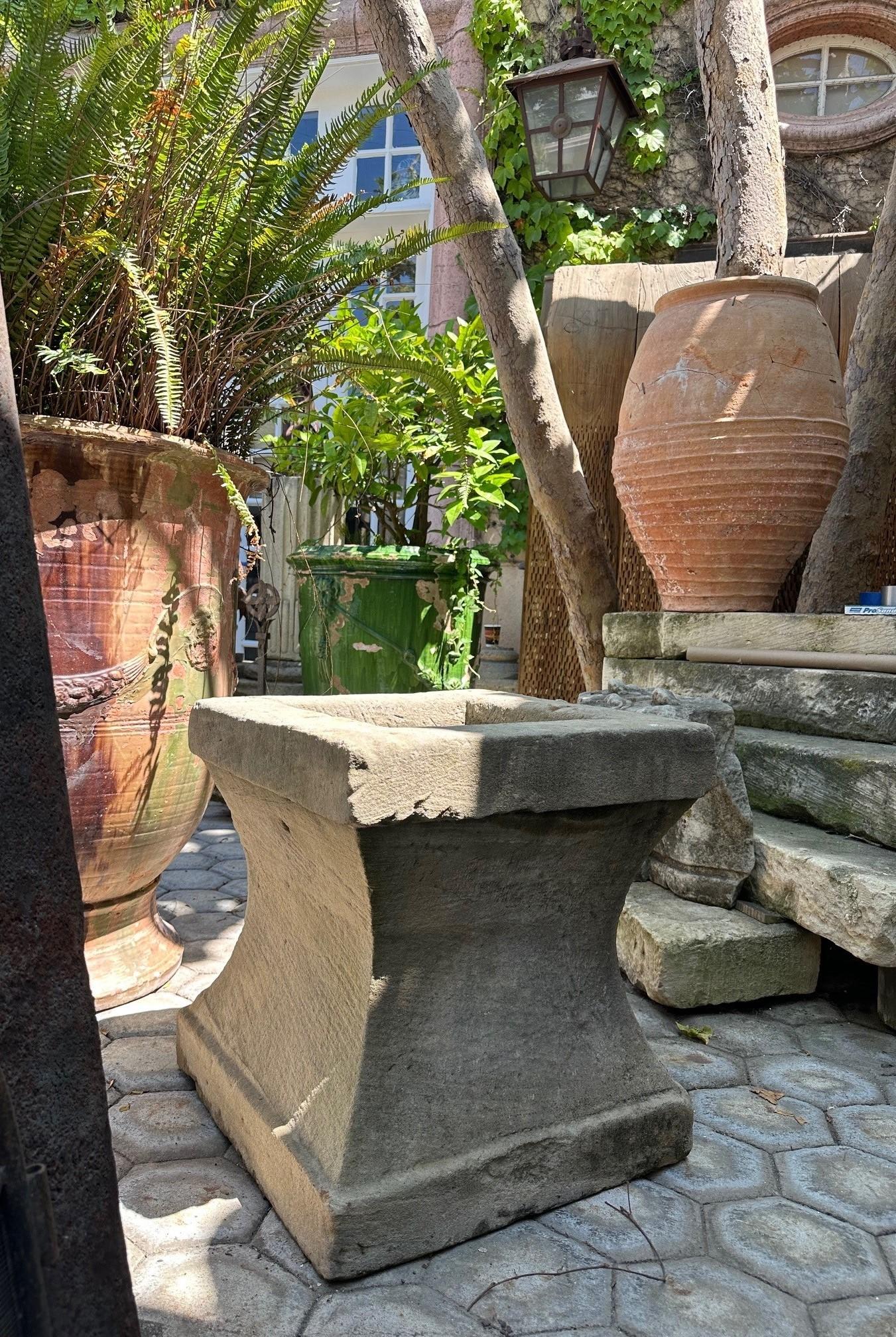 Rustic Antique Hand Carved Stone Birdbath Center Fountain Basin Sink Container For Sale 9