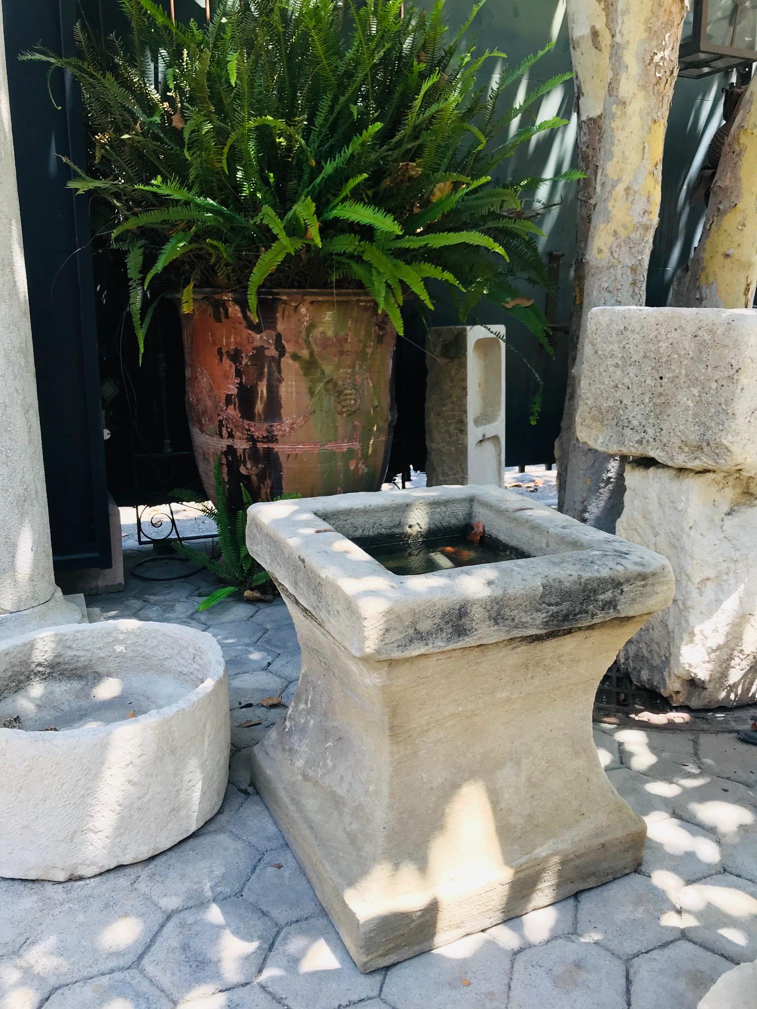 Rustic Antique Hand Carved Stone Birdbath Center Fountain Basin Sink Container  . A beautiful 17th Century  Hand Sculpted Benitier reflects the skill and vitality once achieved by the master carvers. From a Manoir (MANOR) in the SW France. The flow,