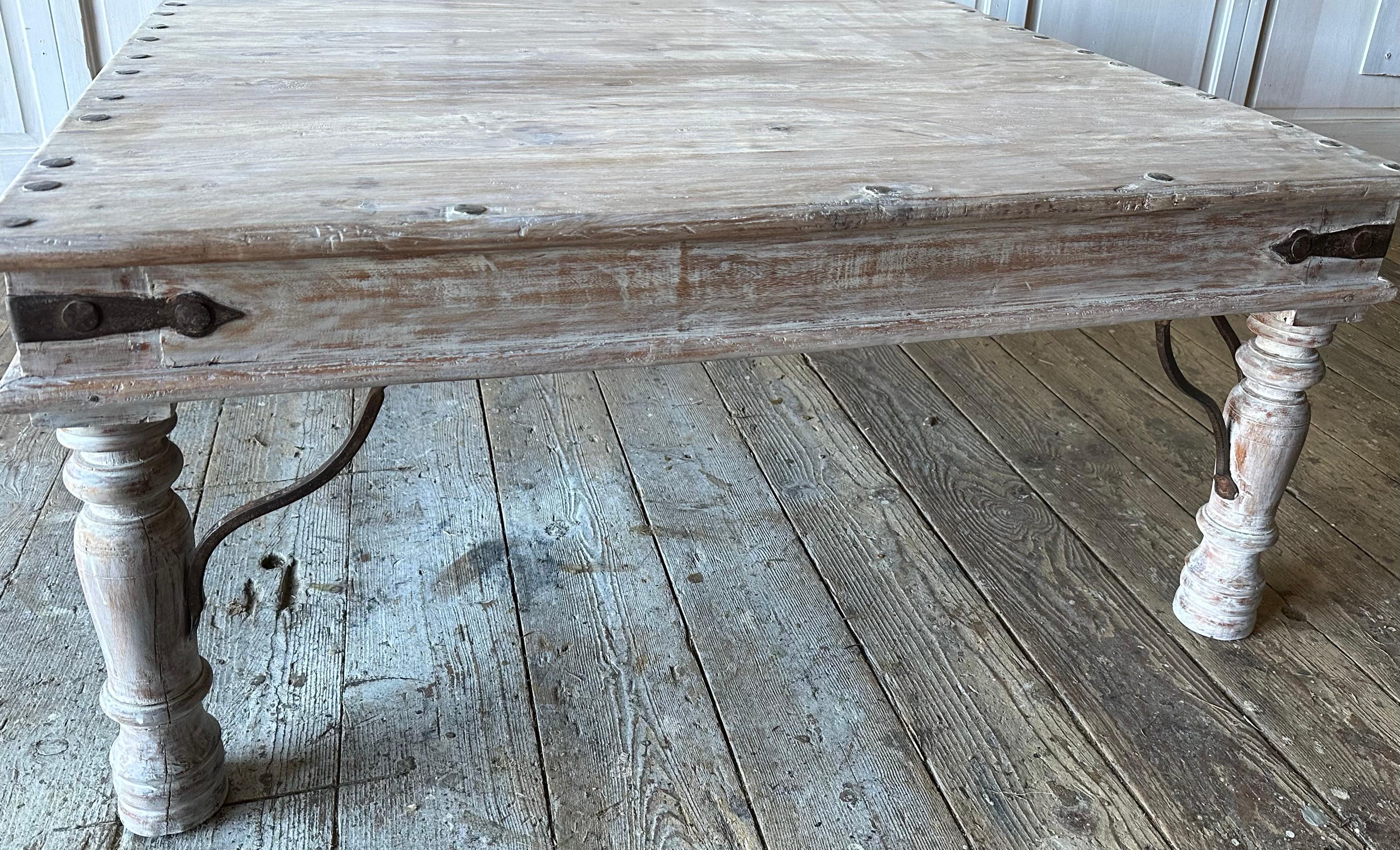 Forged Rustic Antique Indian White Washed Coffee Table with Baluster Legs For Sale