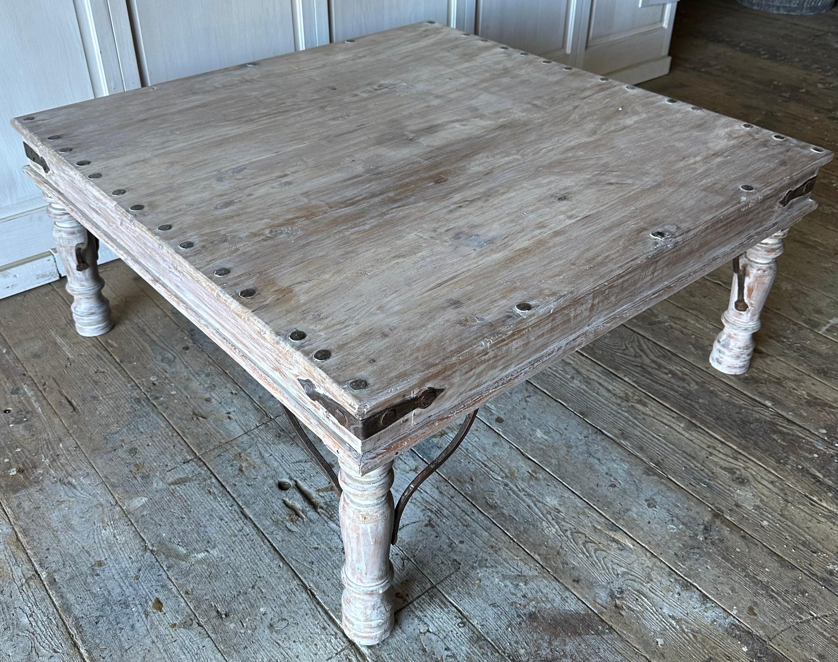 Rustic Antique Indian White Washed Coffee Table with Baluster Legs For Sale 1